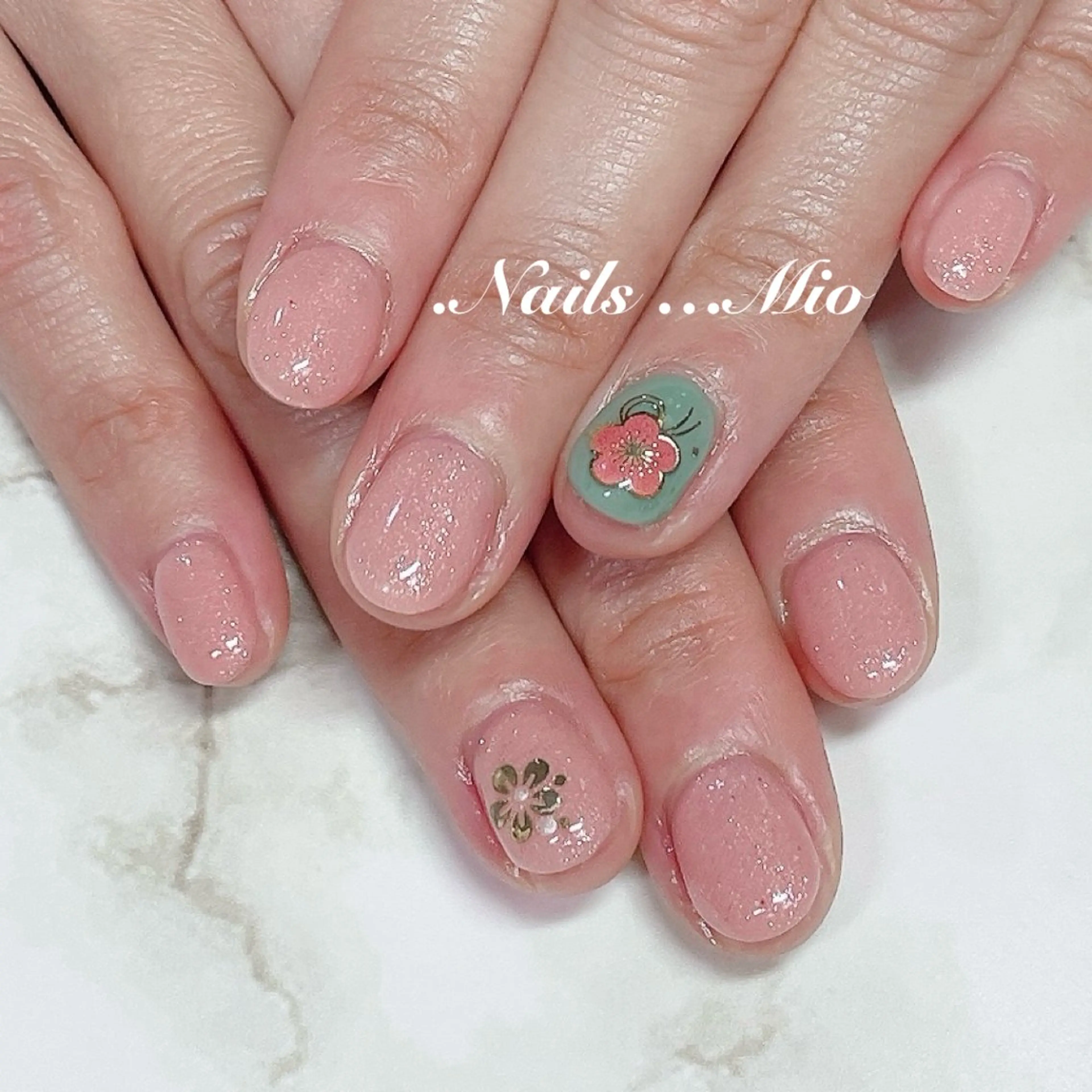 ネイル アートネイル ジェルネイル ワンカラーネイル .Nails Mio 赤羽西ネイルサロンのネイルデザイン