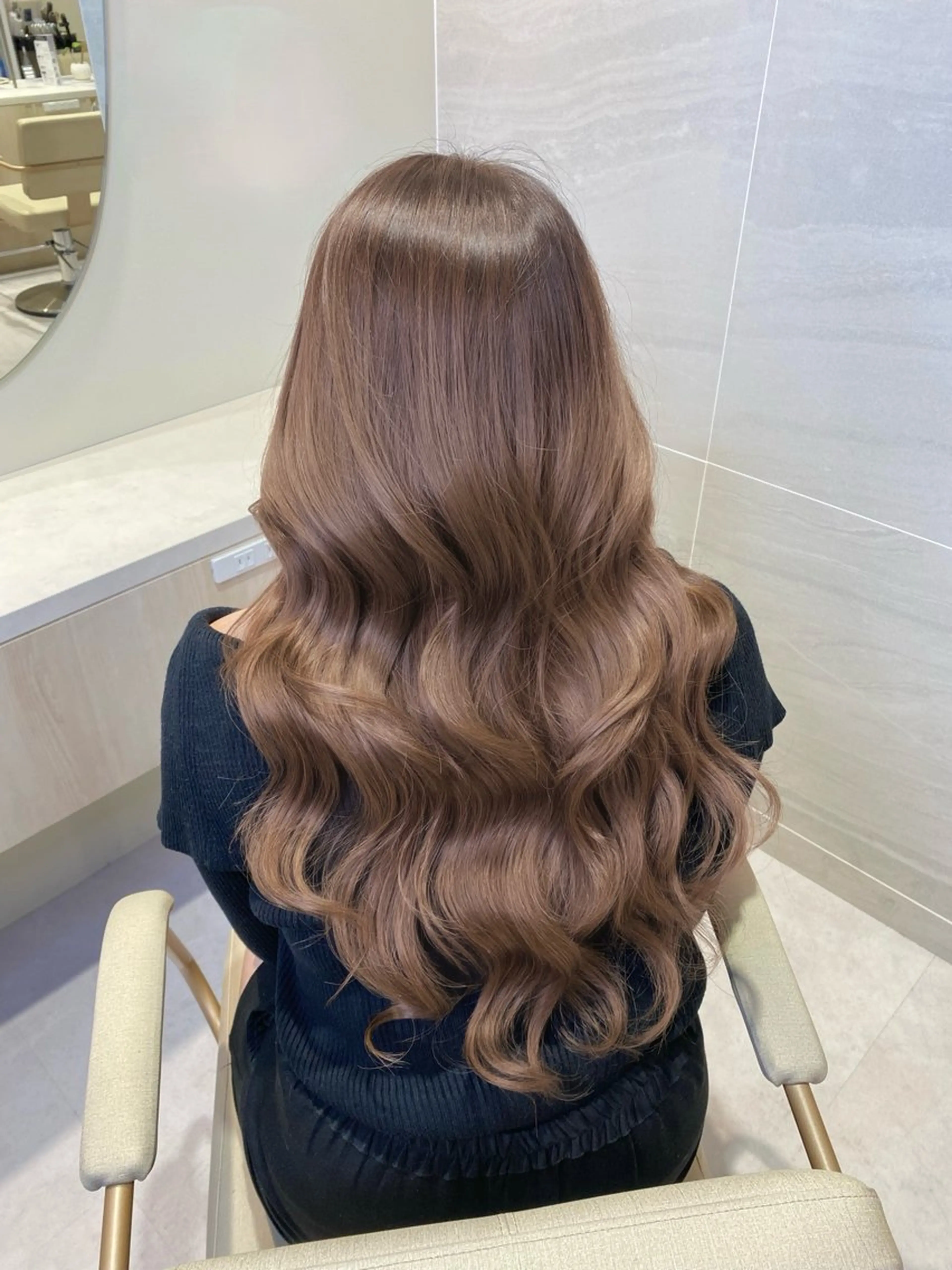 ロング カラー ベージュカラー ブリーチ ダブルカラー イルミナカラー ラテベージュ カット ヘアカラー ブリーチなしダブル カラー🧸🐺陽介のヘアスタイル
