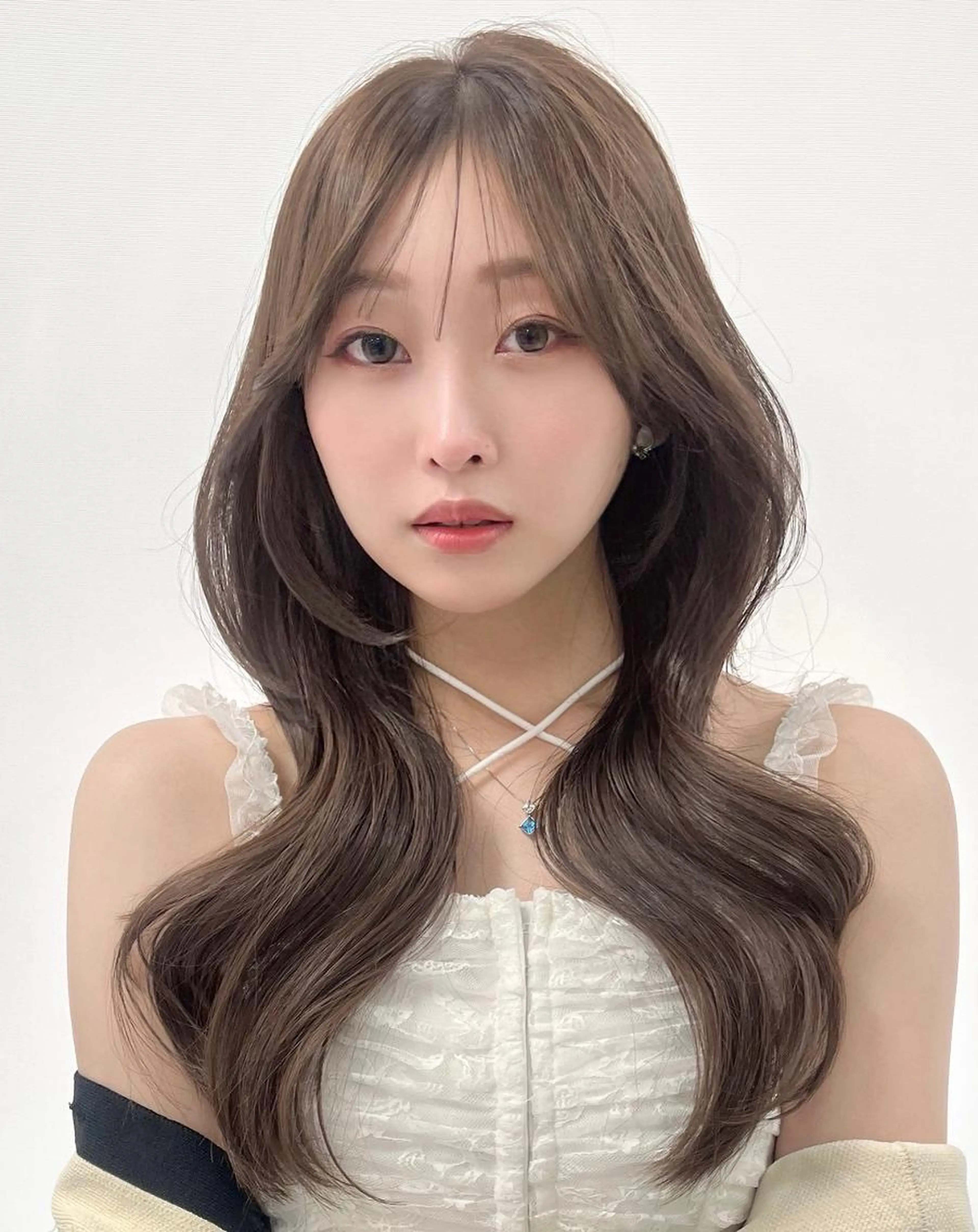 【🤍ミニモ学割🤍】韓国レディのような動きの出るカット➕韓国風🇰🇷透明感カラー🤍➕オリジナルトリートメントの写真
