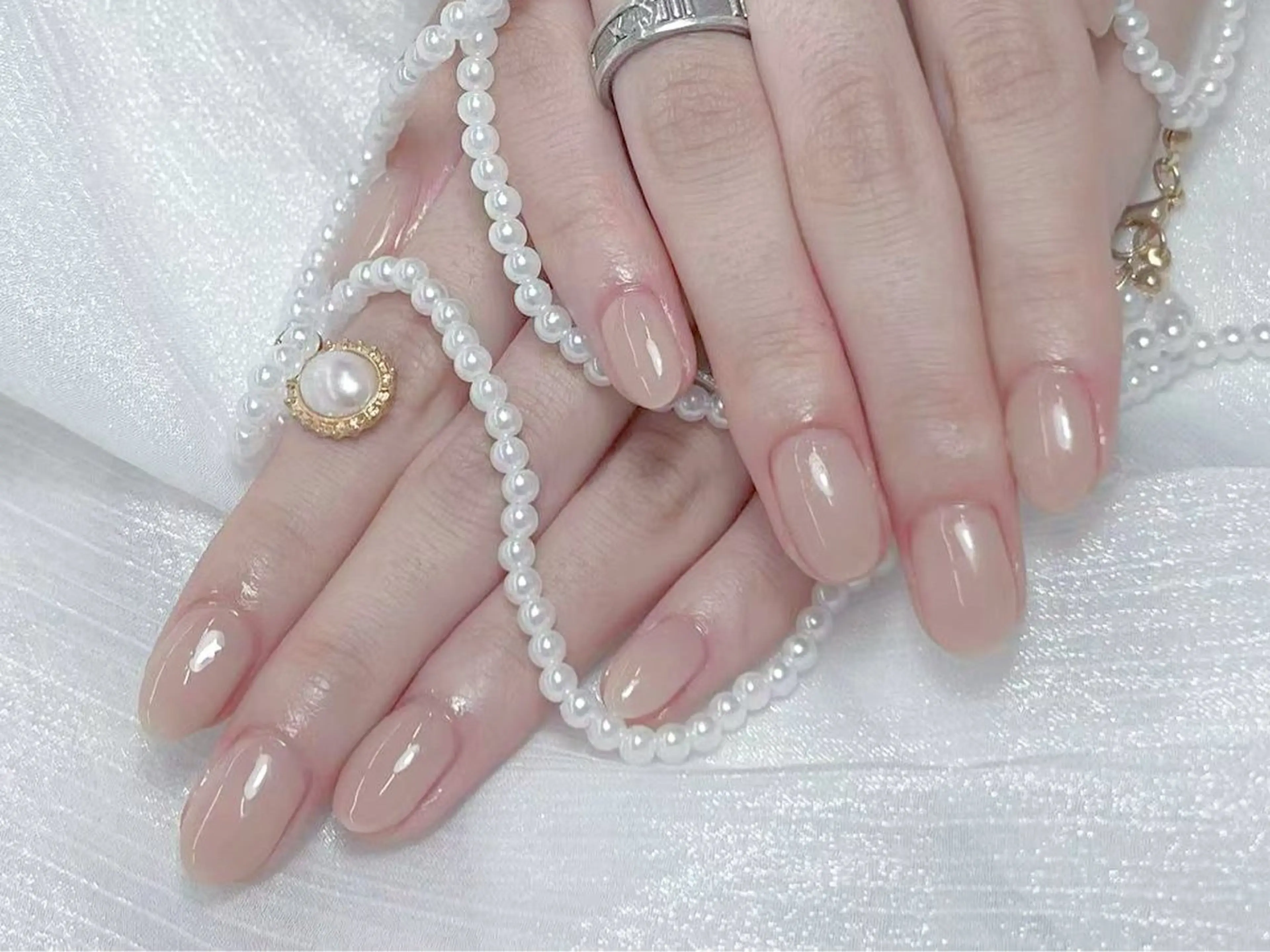 ネイル オーロラネイル フレンチネイル グラデーション 韓国ネイル マグネットネイル ハンドネイル NOA NAILのネイルデザイン