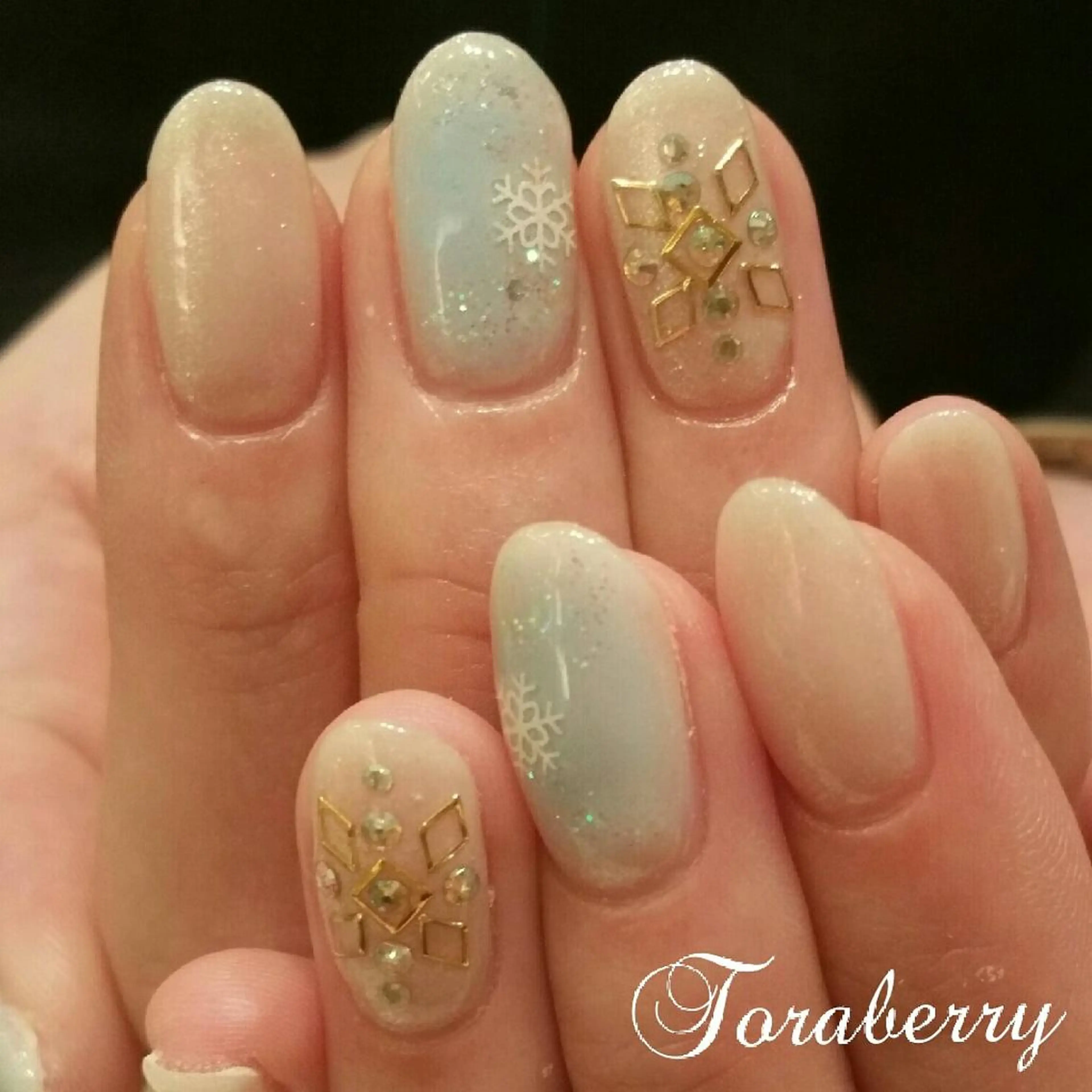 ネイル 持ち込み ネイリスト なつみのネイルデザイン