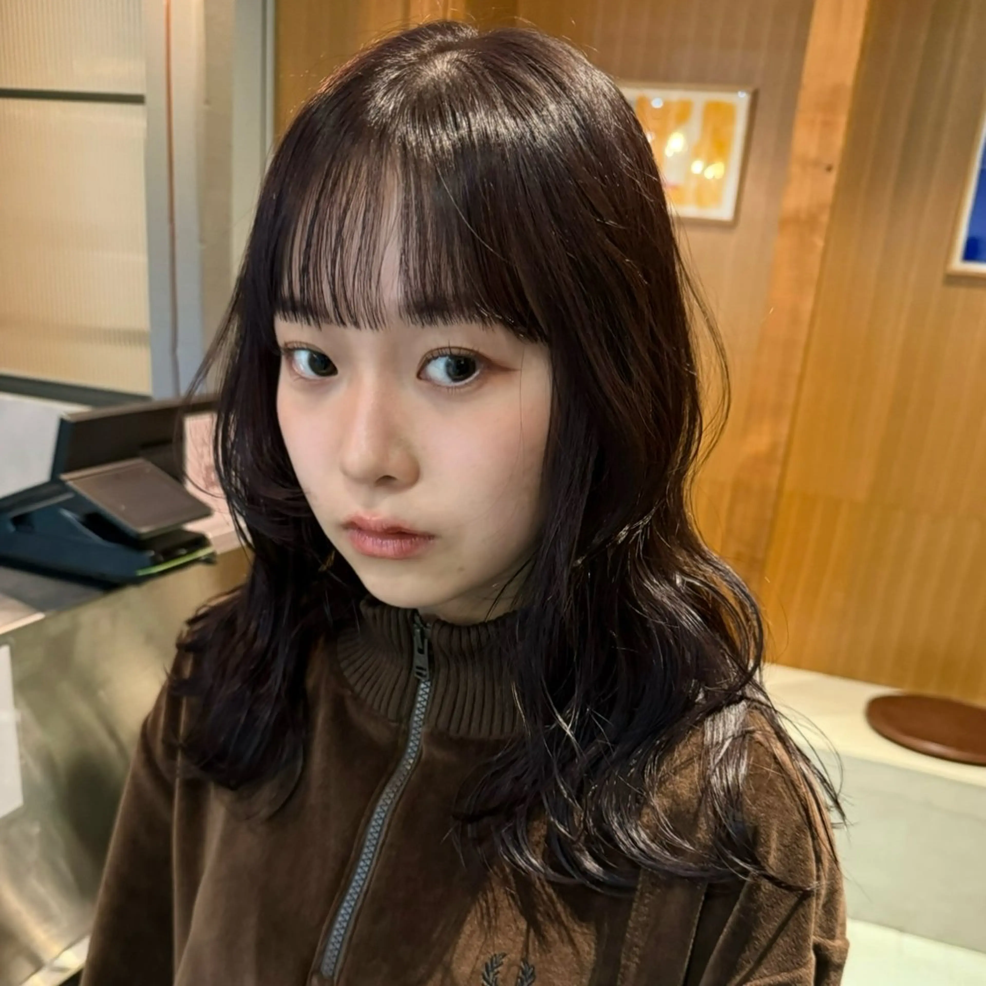 セミロング カラー beni yumikoのヘアスタイル