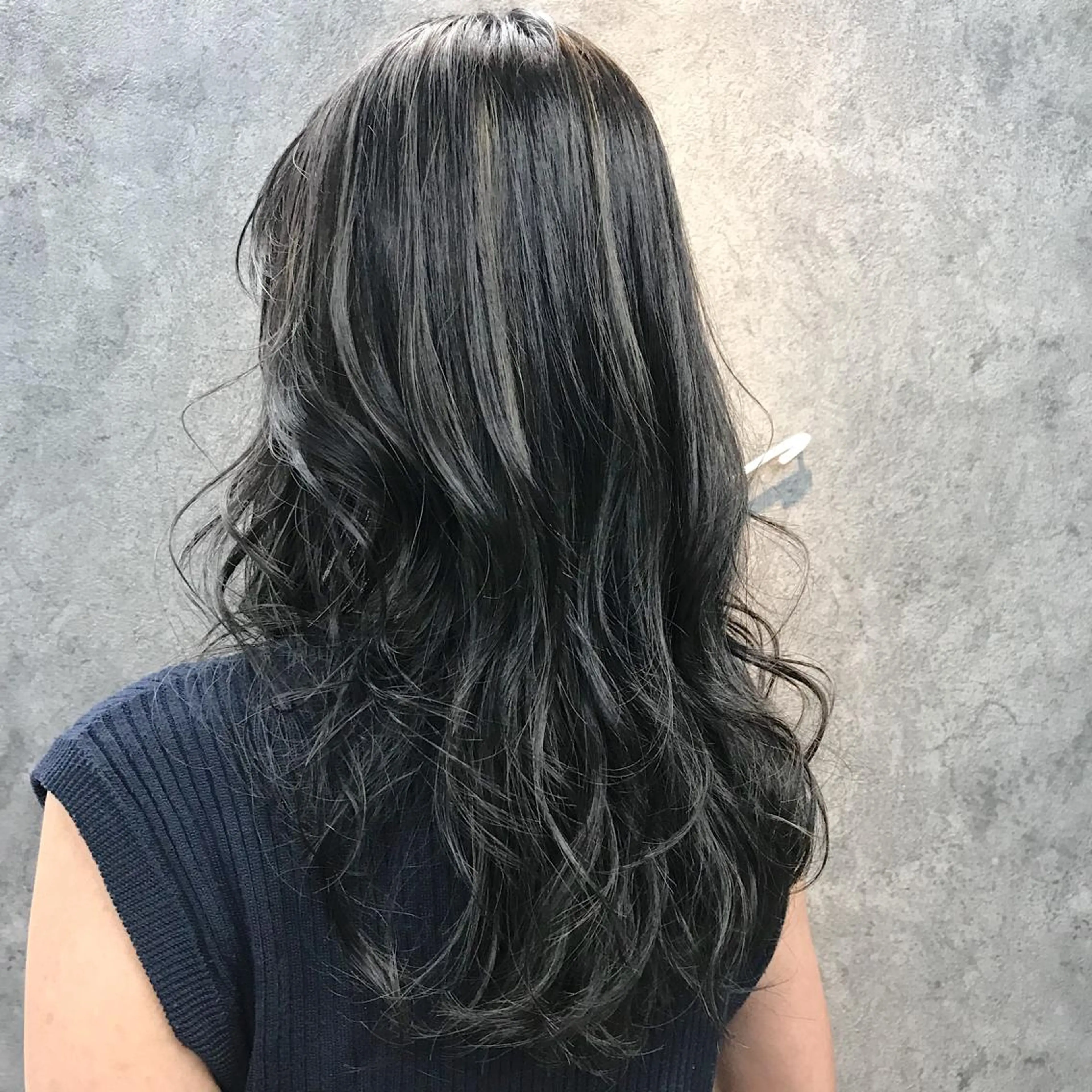 セミロング ハイライト カット ヘアカラー トリートメント 所渉/韓国レイヤー /ウルフカットのヘアスタイル