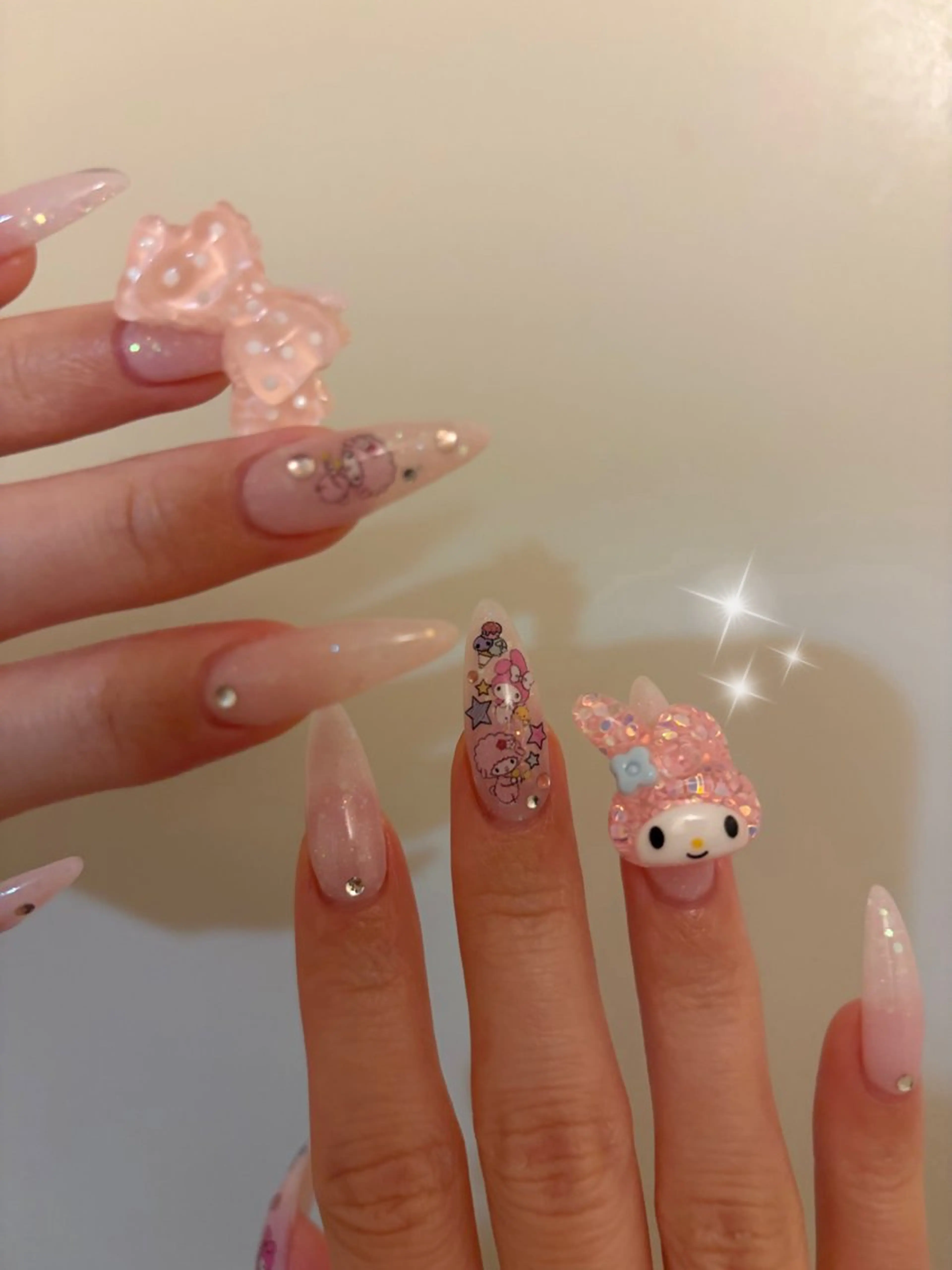 ネイル ViViA momokaのネイルデザイン