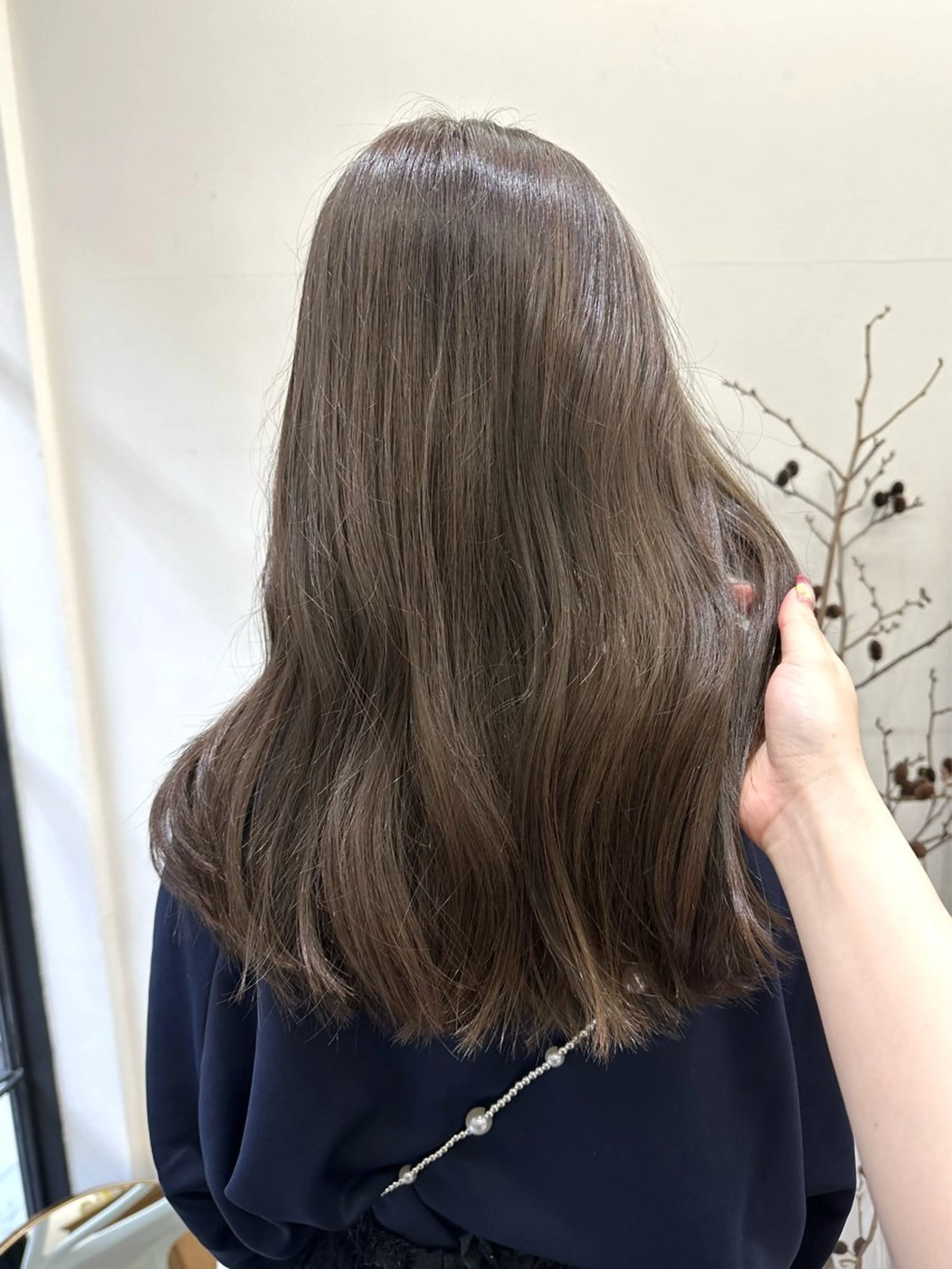 ロング カラー ブリーチ 透明感カラー ヘアカラー トリートメント mana／Wカラー／ ブリーチなし暖色のヘアスタイル