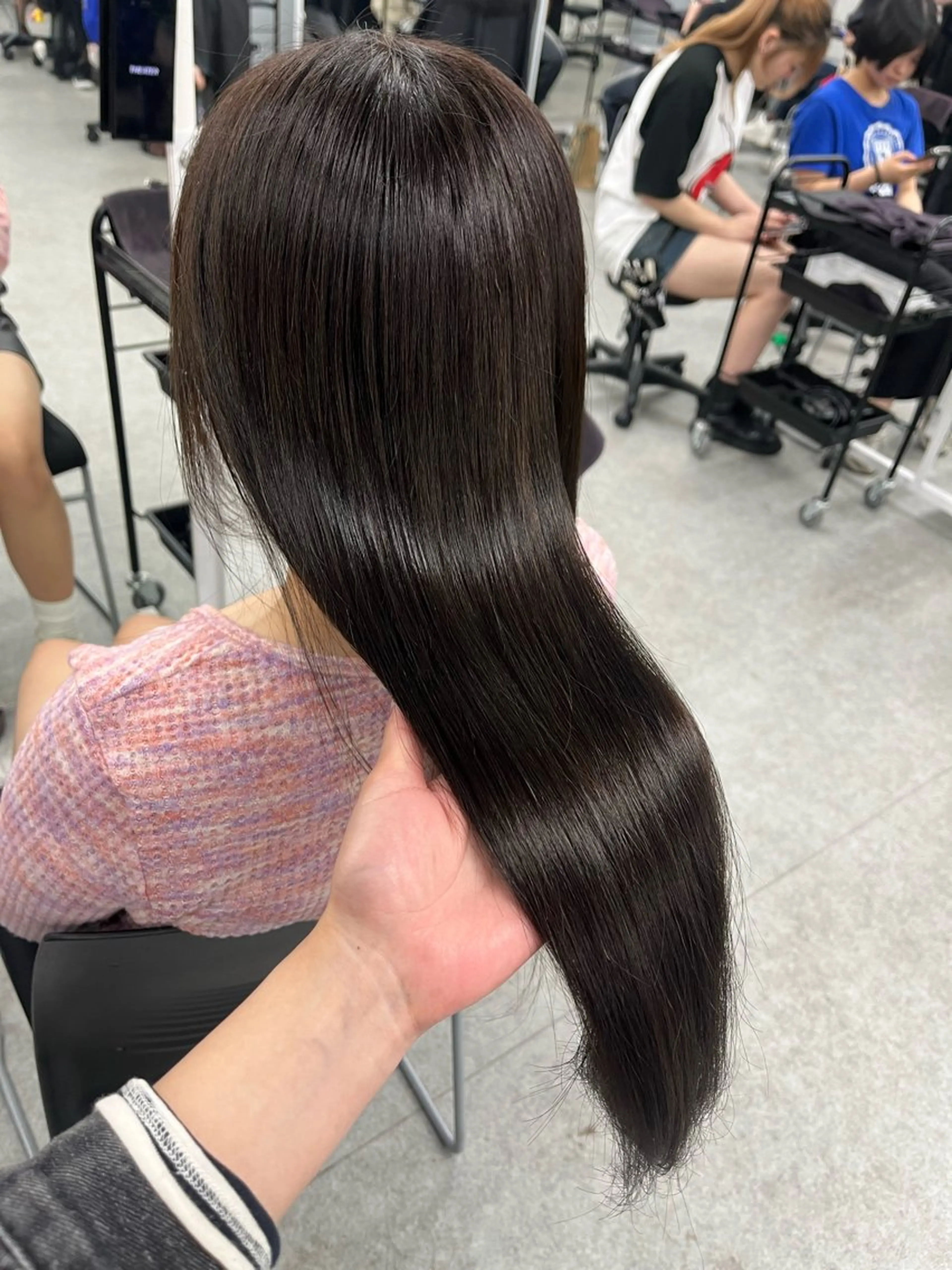 ロング カラー 透明感カラー ヘアカラー トリートメント 大人上品ベージュ 🎀HARUNAのヘアスタイル