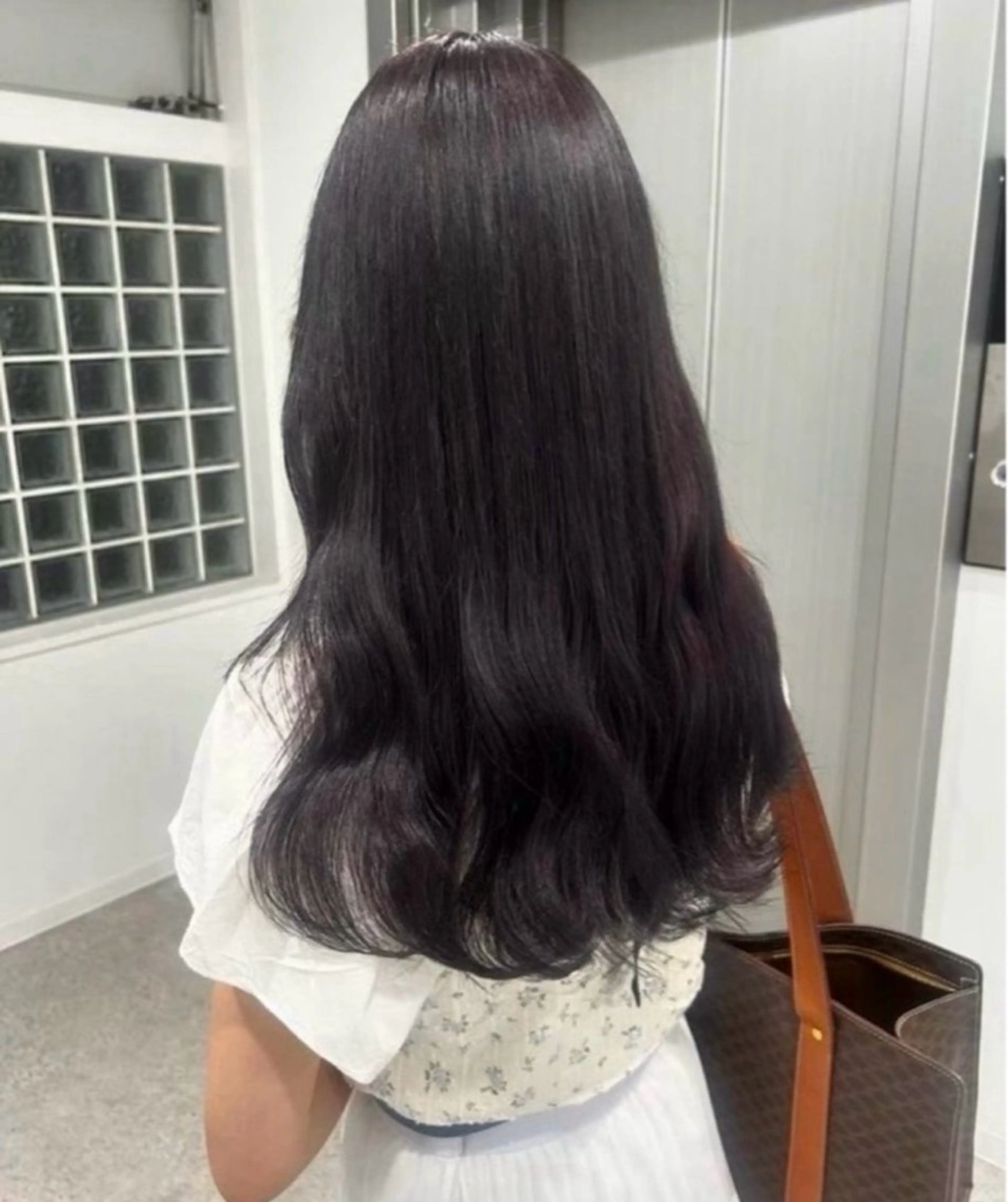 ロング miku/ラベンダー 透明感カラー🪻❤︎のヘアスタイル