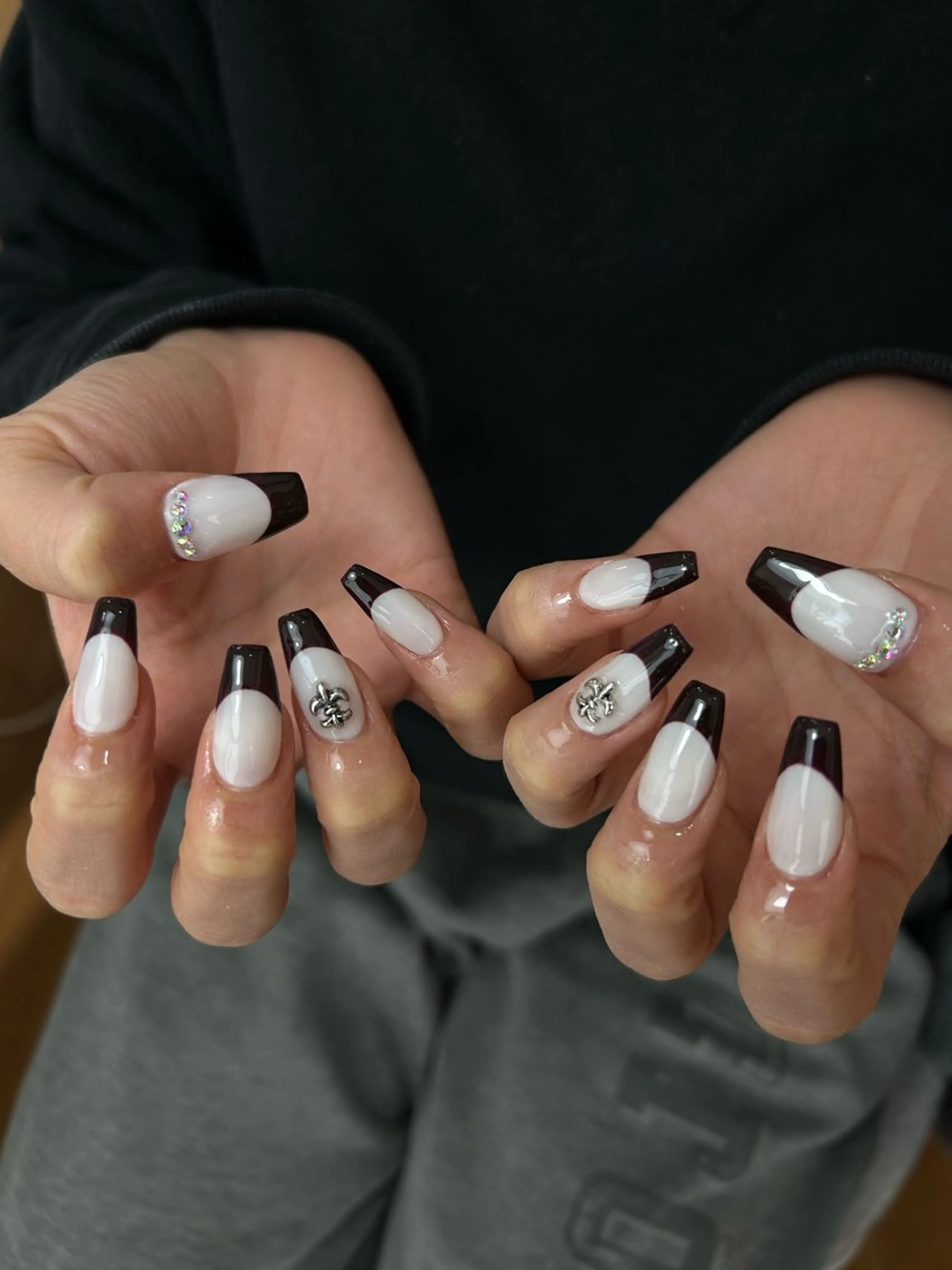 ネイル ハンドネイル ⟡.·coco⟡.· 12月予約受付中のネイルデザイン