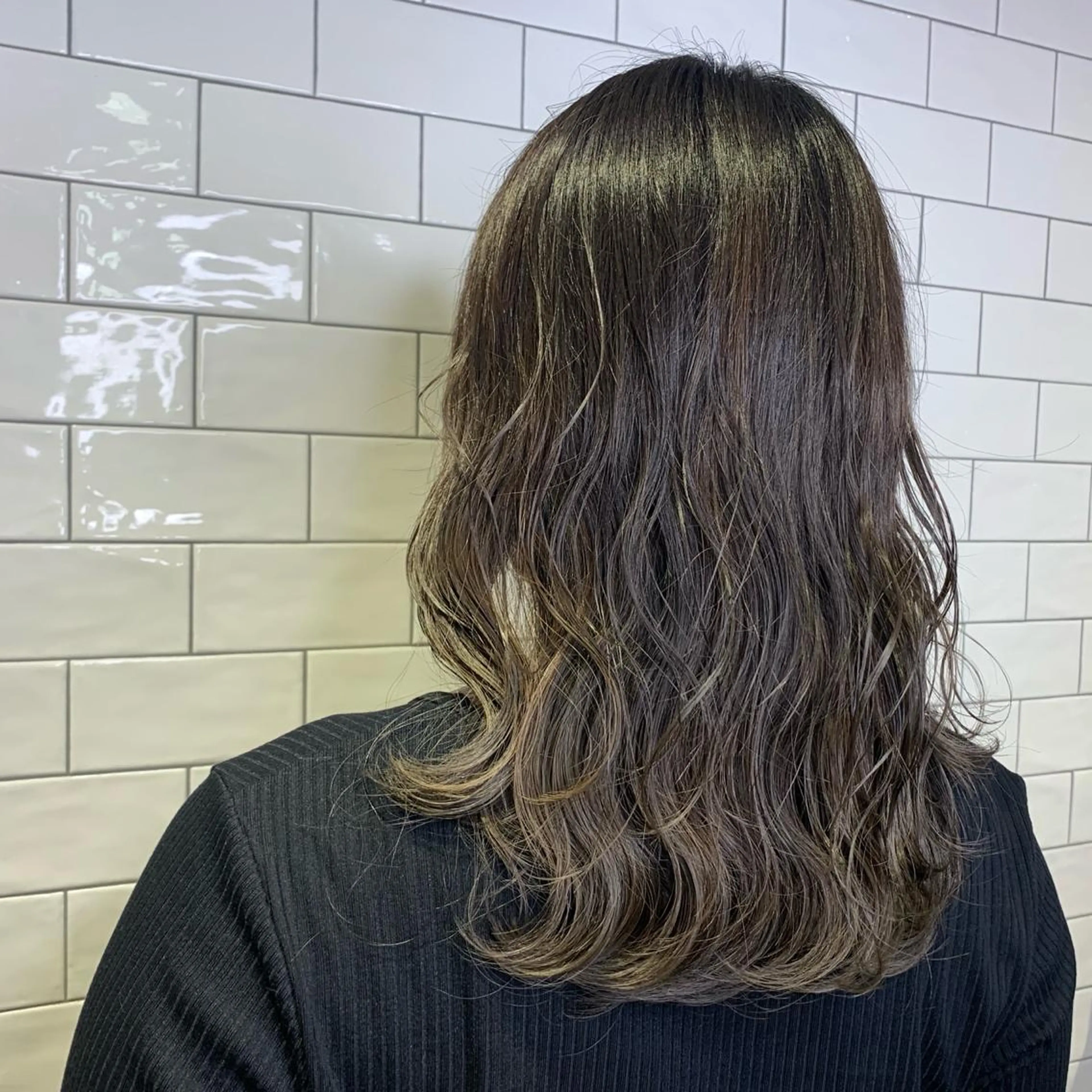 セミロング カラー ヘアカラー 原山 直人のヘアスタイル