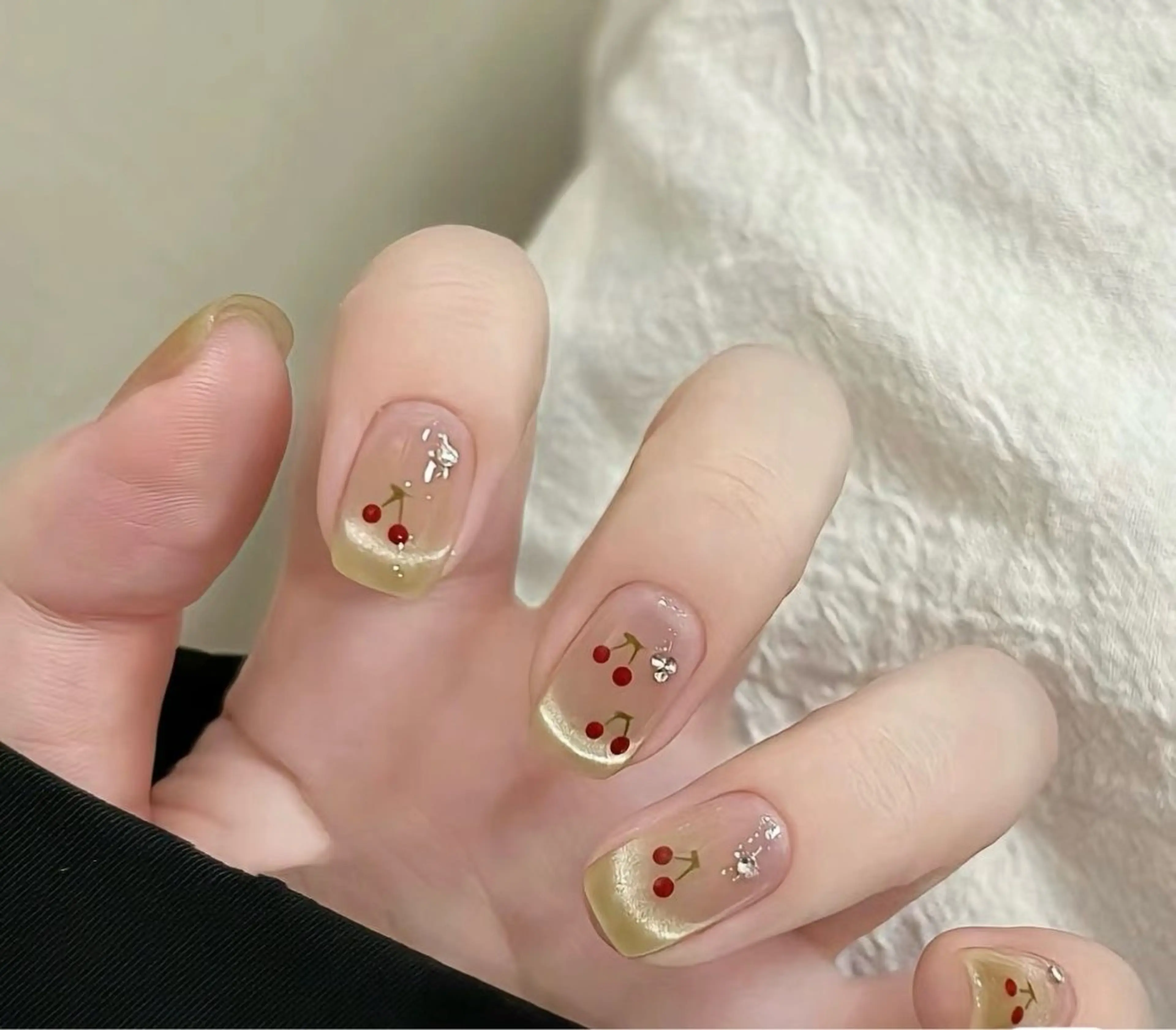 ネイル アートネイル チークネイル 長さ出し フットネイル ジェルネイル ハンドネイル ハンドケア ラッキーネイルサロン 西川口東口店のネイルデザイン