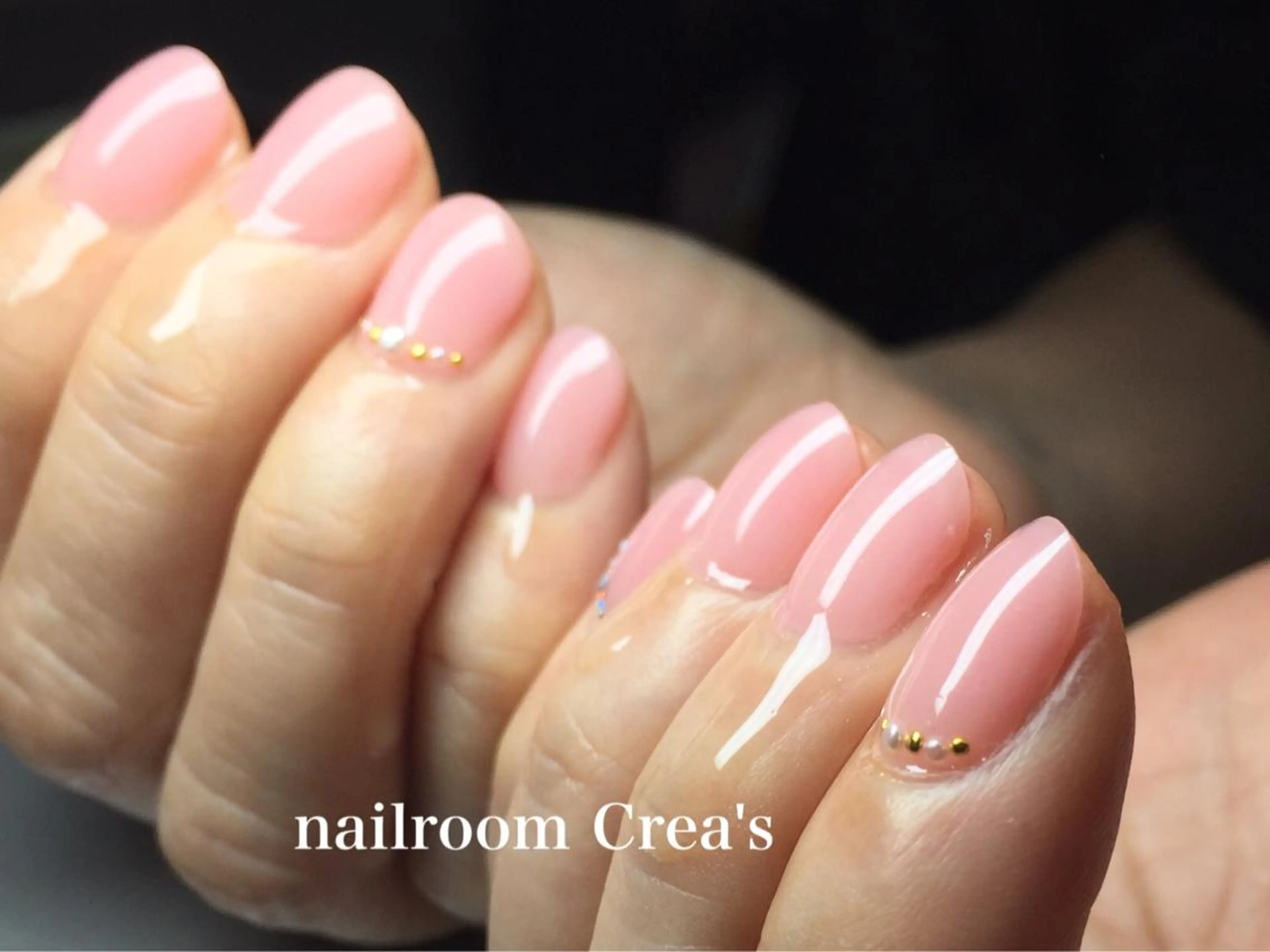ネイル アートネイル ジェルネイル ワンカラーネイル ストーンネイル nailroom Crea'sのネイルデザイン