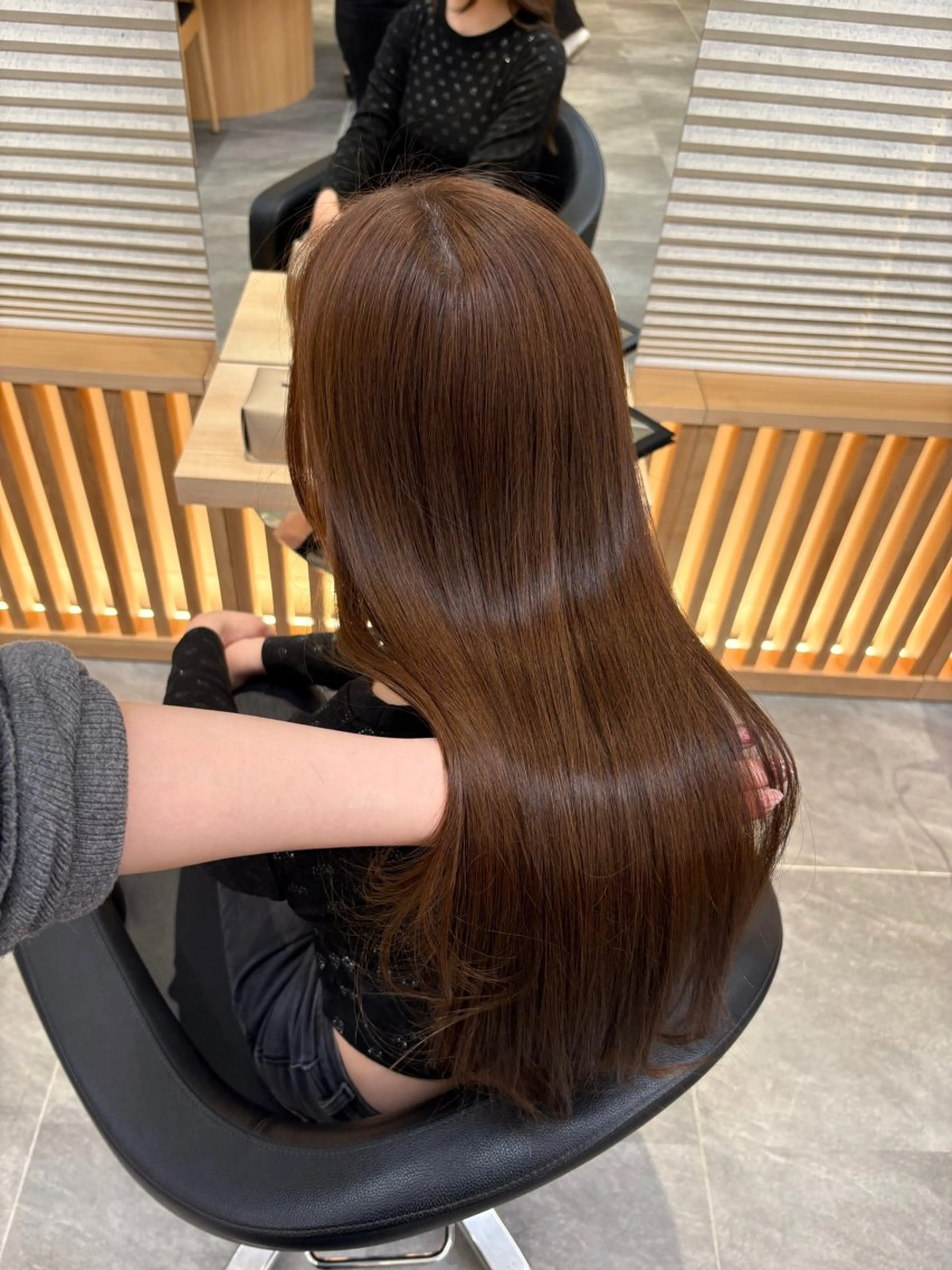 ロング カラー ヘアカラー トリートメント ヘッドスパ nana【艶髪】/ 顔まわり/縮毛矯正のヘアスタイル