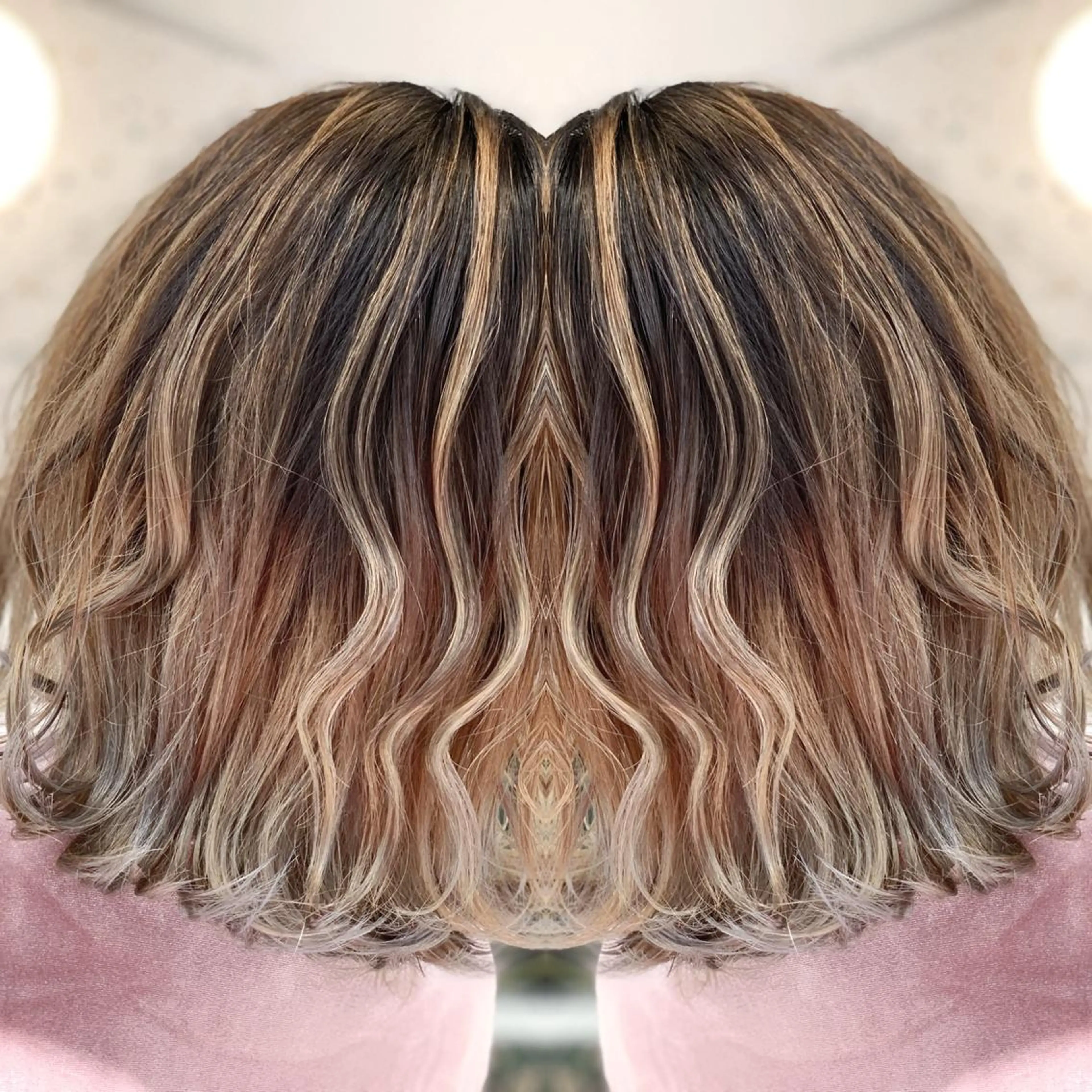 ミディアム カラー ヘアアレンジ ヘアカラー 髪質改善×ハイトーン 中田啄也のヘアスタイル