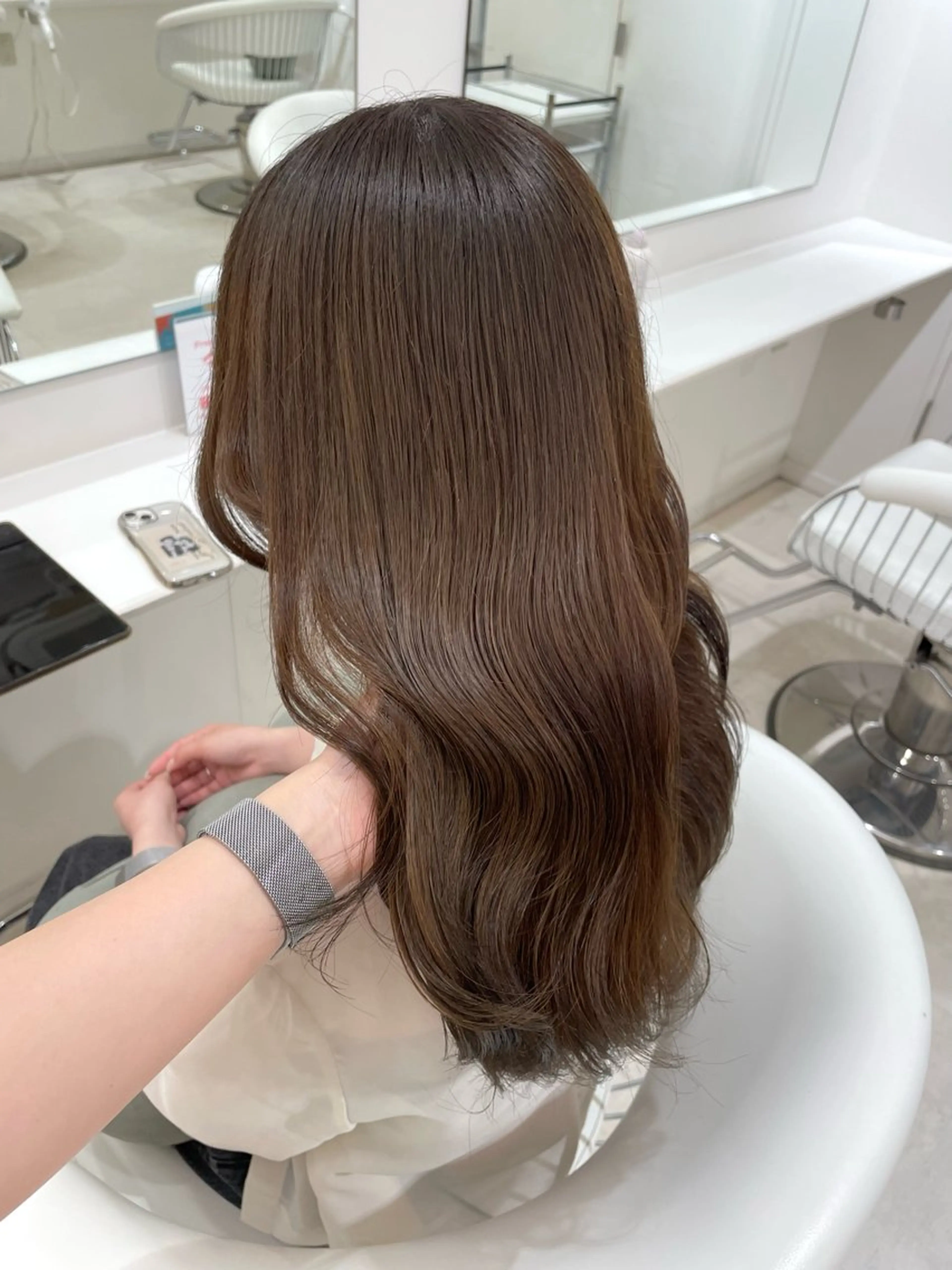 セミロング カラー ヘアカラー ParveMix 🩶🫧入江 香名のヘアスタイル