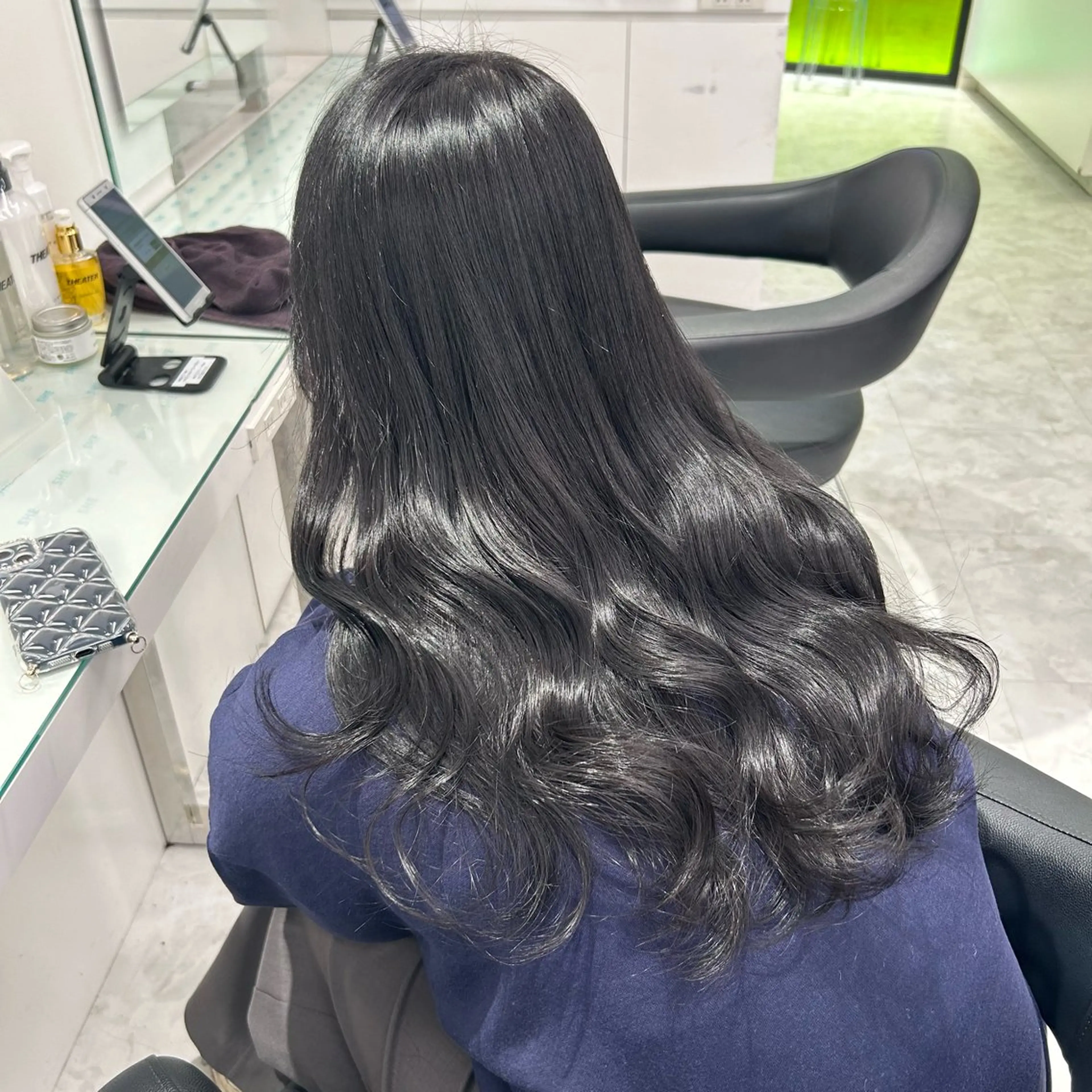 セミロング ヘアカラー 🤍大人っぽ韓国暗髪 🤍Asuka🤍のヘアスタイル