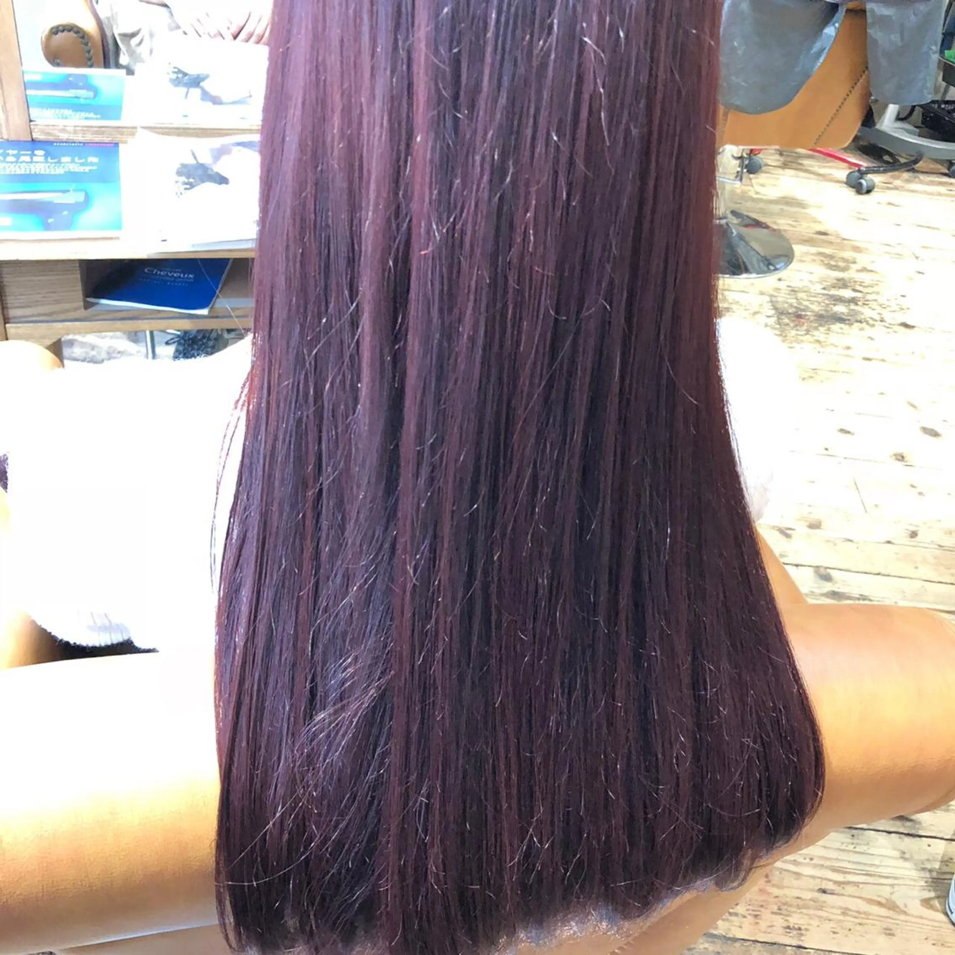 ロング カラー クオーレ hairのヘアスタイル