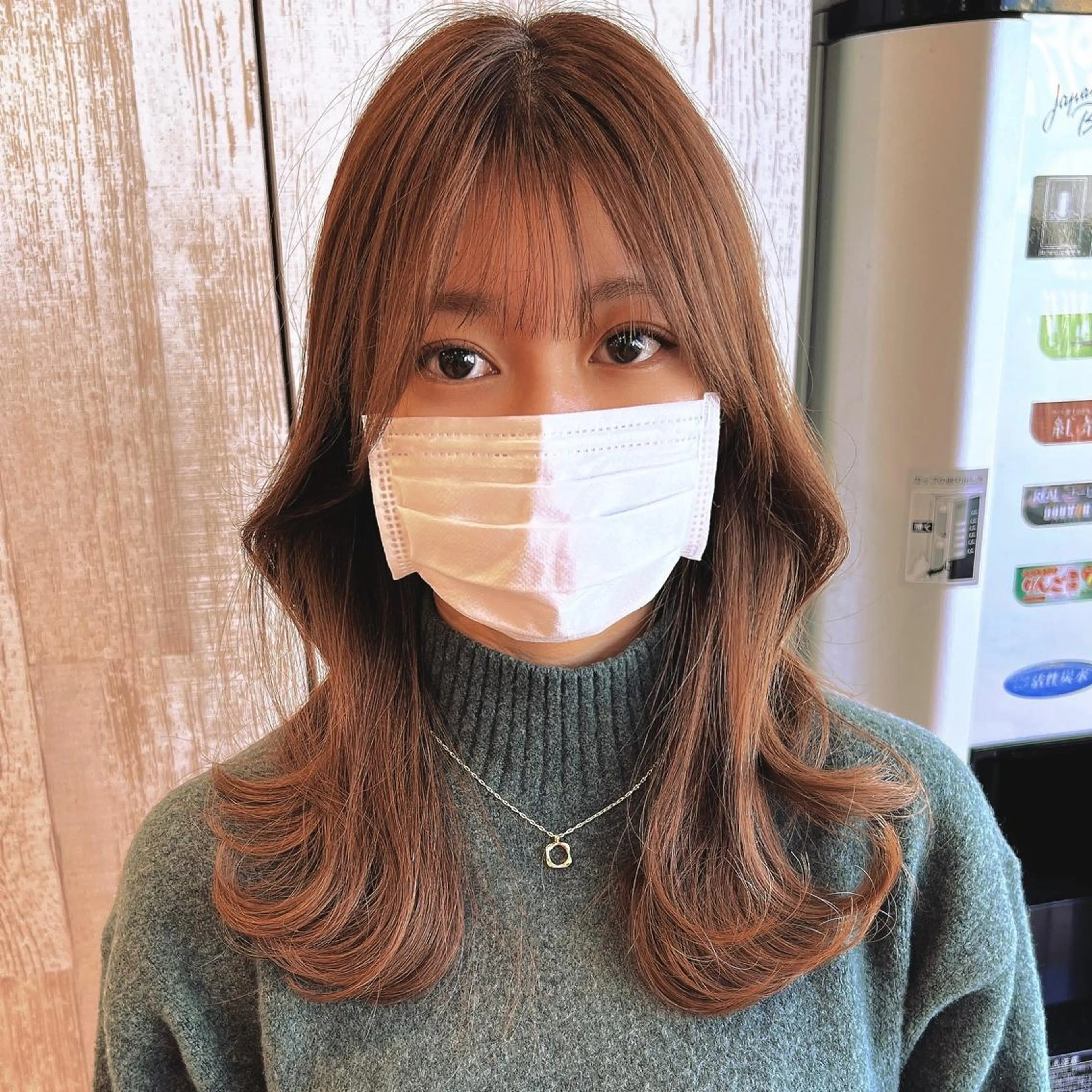 ミディアム カラー 小顔カット カット トリートメント 髪質改善/ レイヤーカット金井翔のヘアスタイル