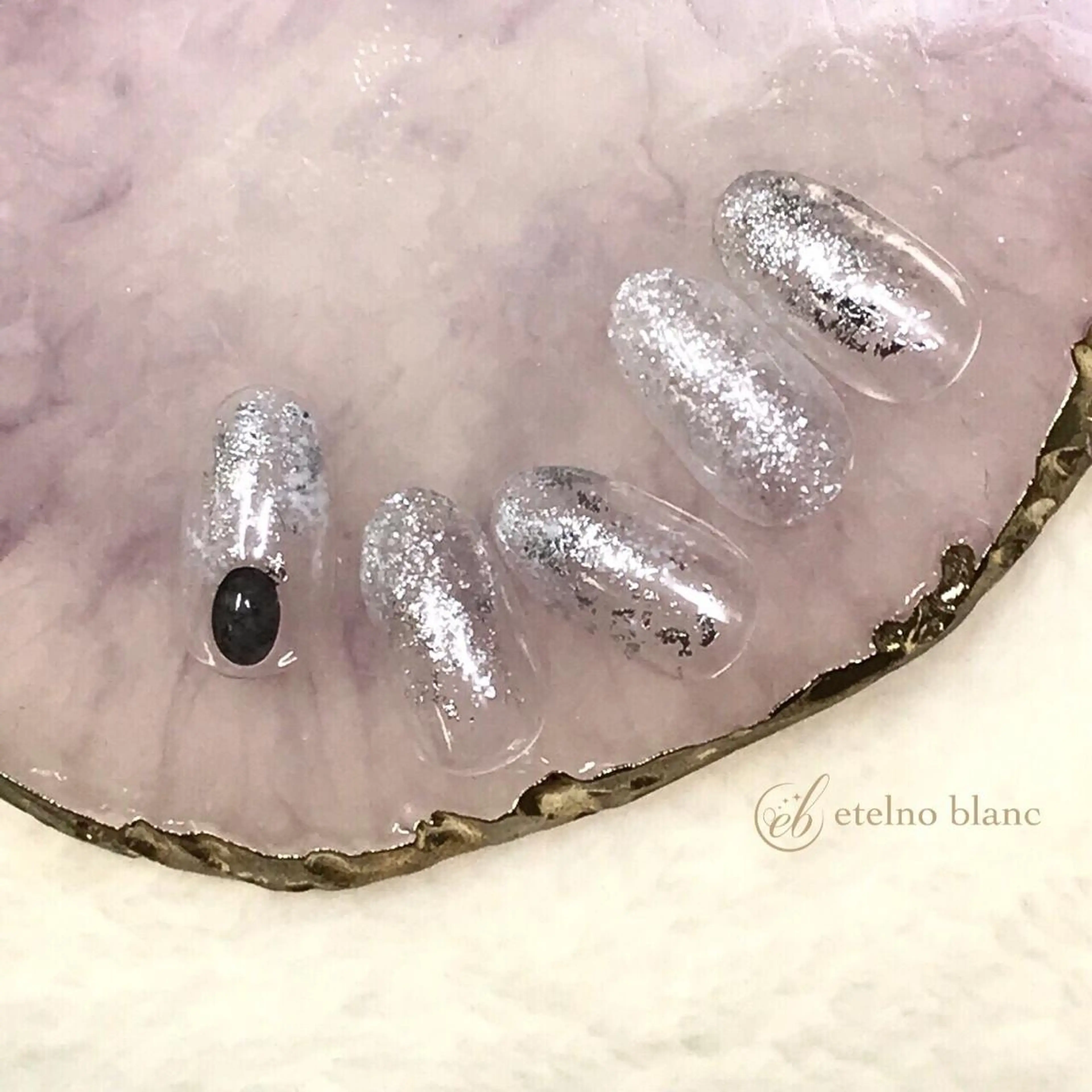 ネイル etelno blanc中目黒のネイルデザイン