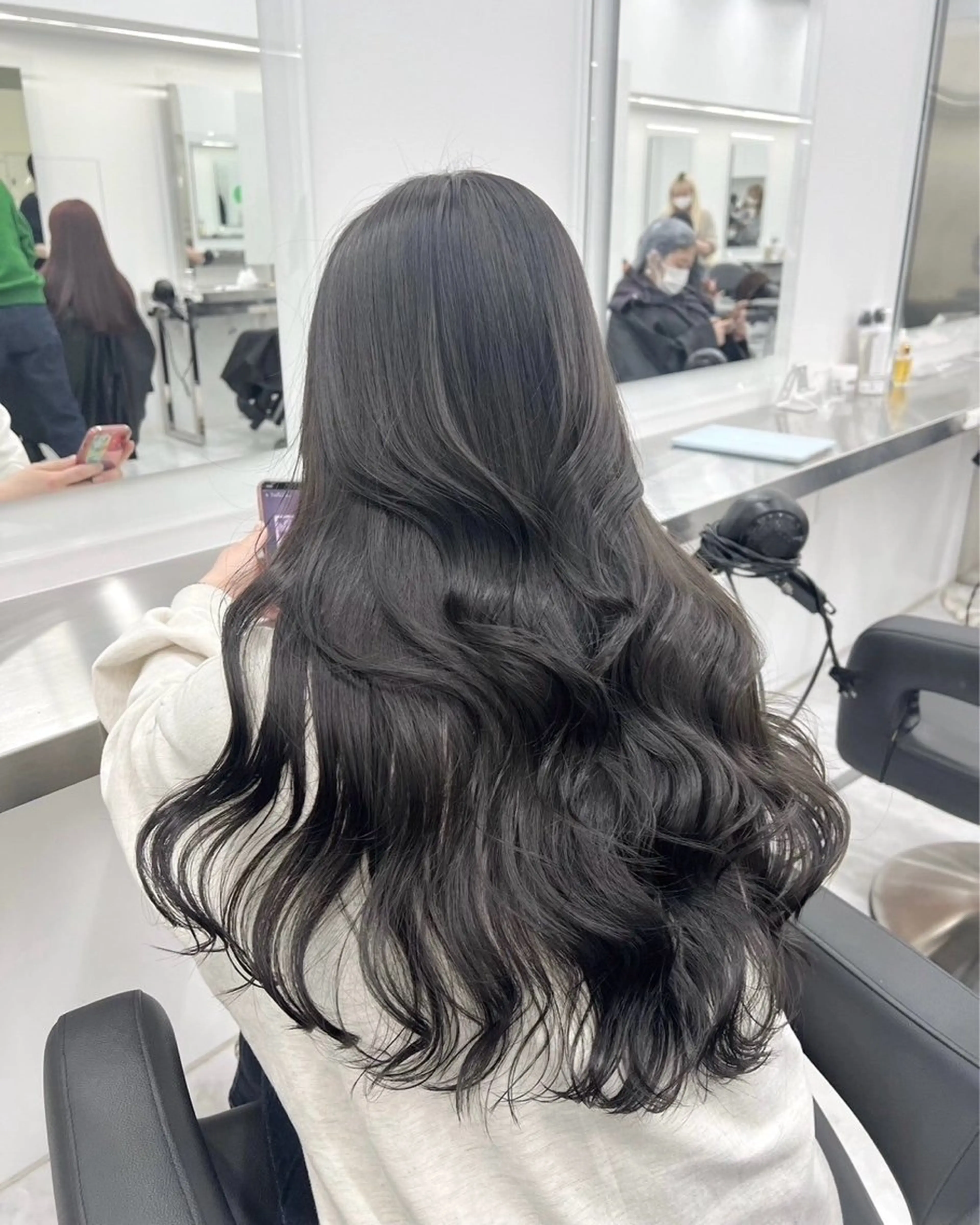 ロング ヘアカラー トリートメント 似合わせcolor ʀɪɴᴏ🎶🪽のヘアスタイル