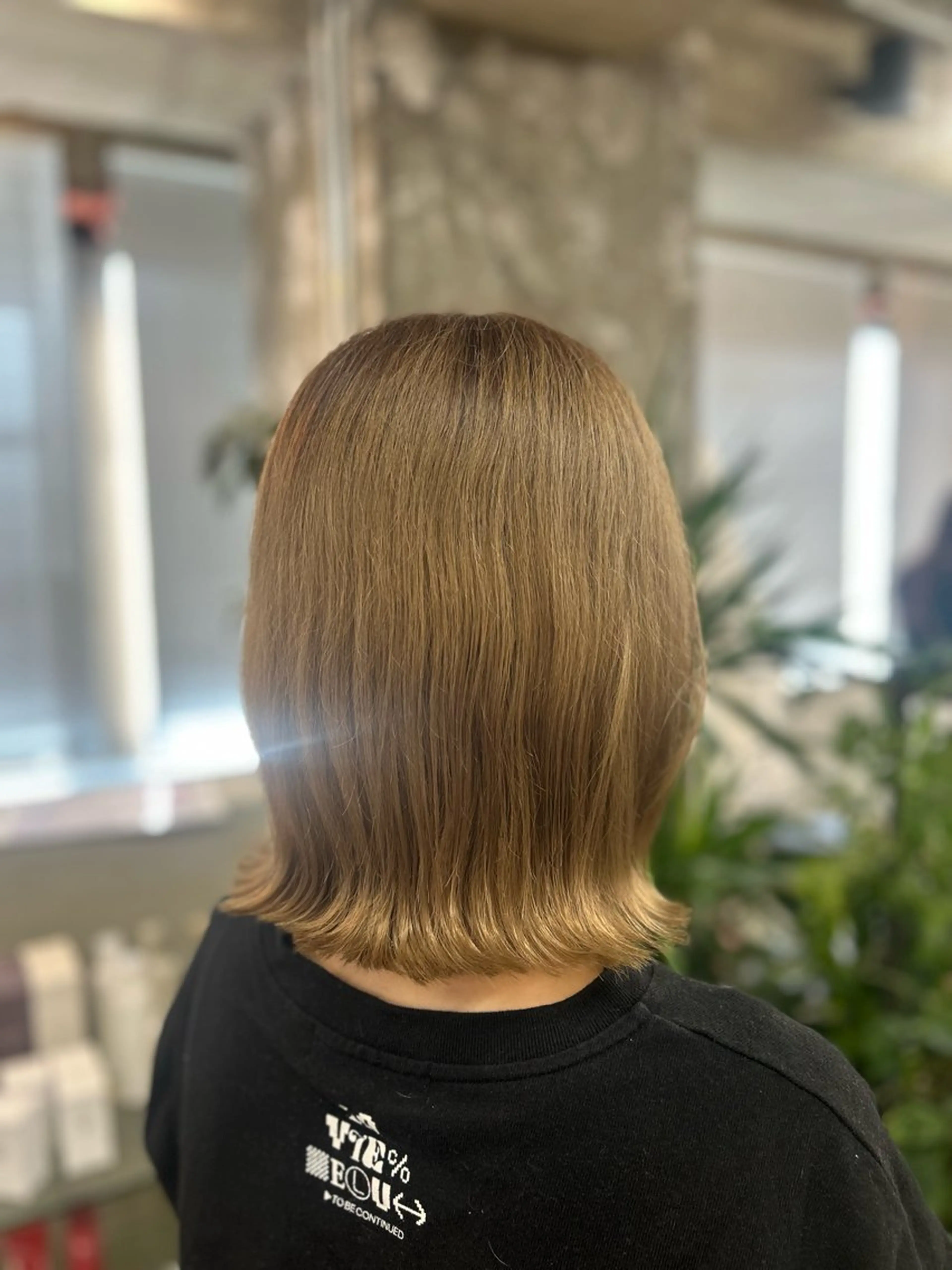 ミディアム サワムラ ソナタのヘアスタイル