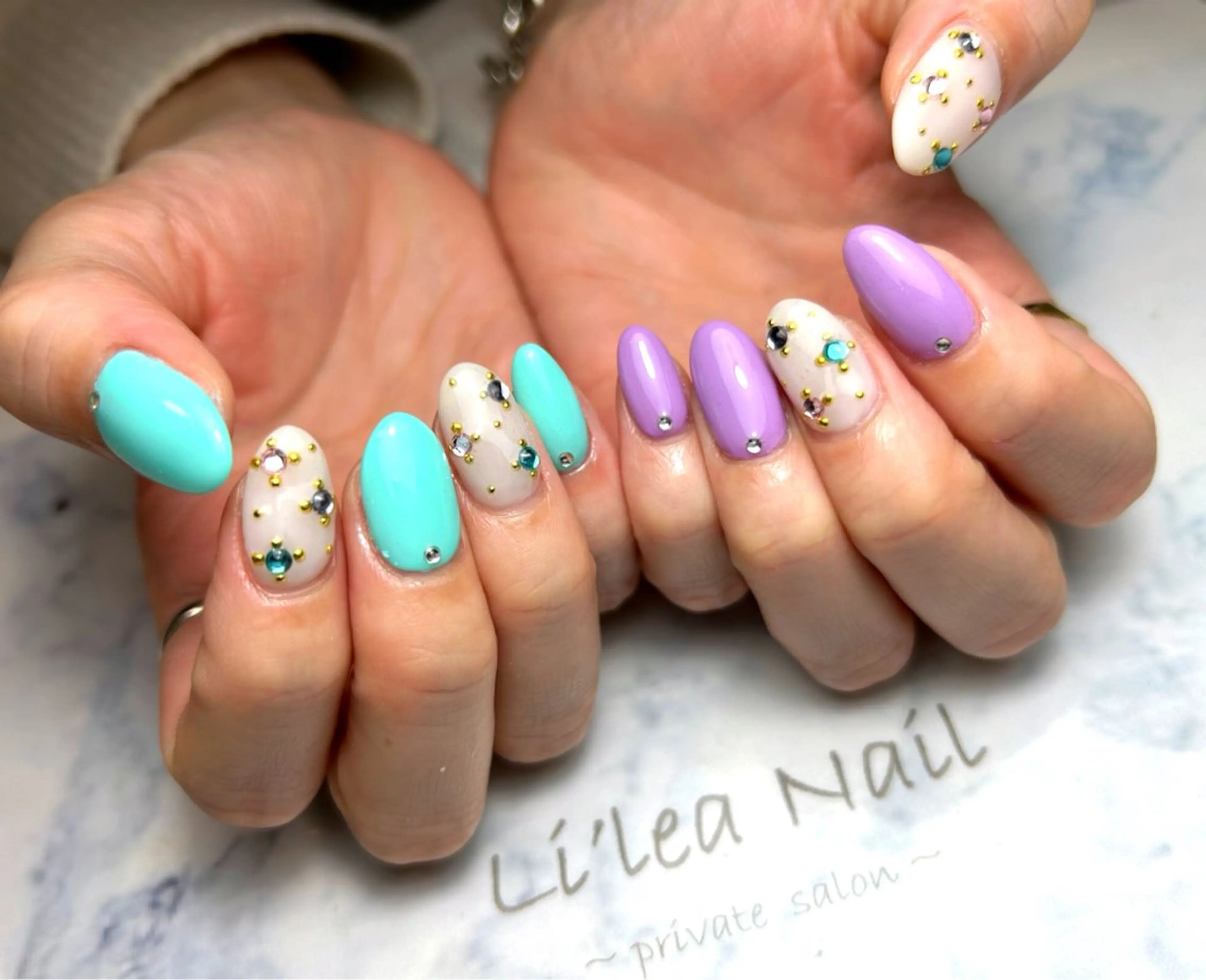 ネイル Li'leaNail AINAのネイルデザイン
