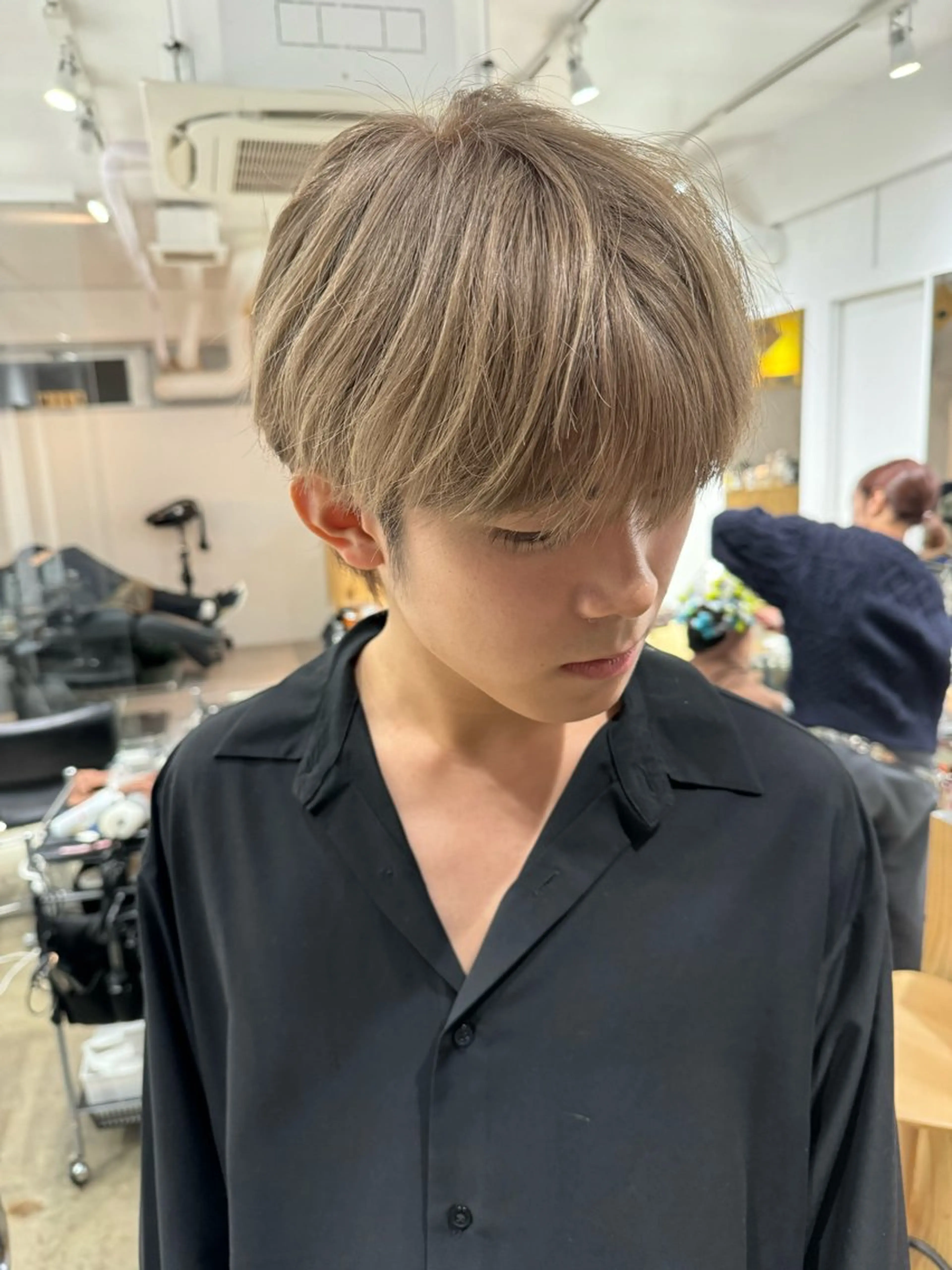 ショート カラー メンズ 新宿 似合わせカラー HINAのヘアスタイル