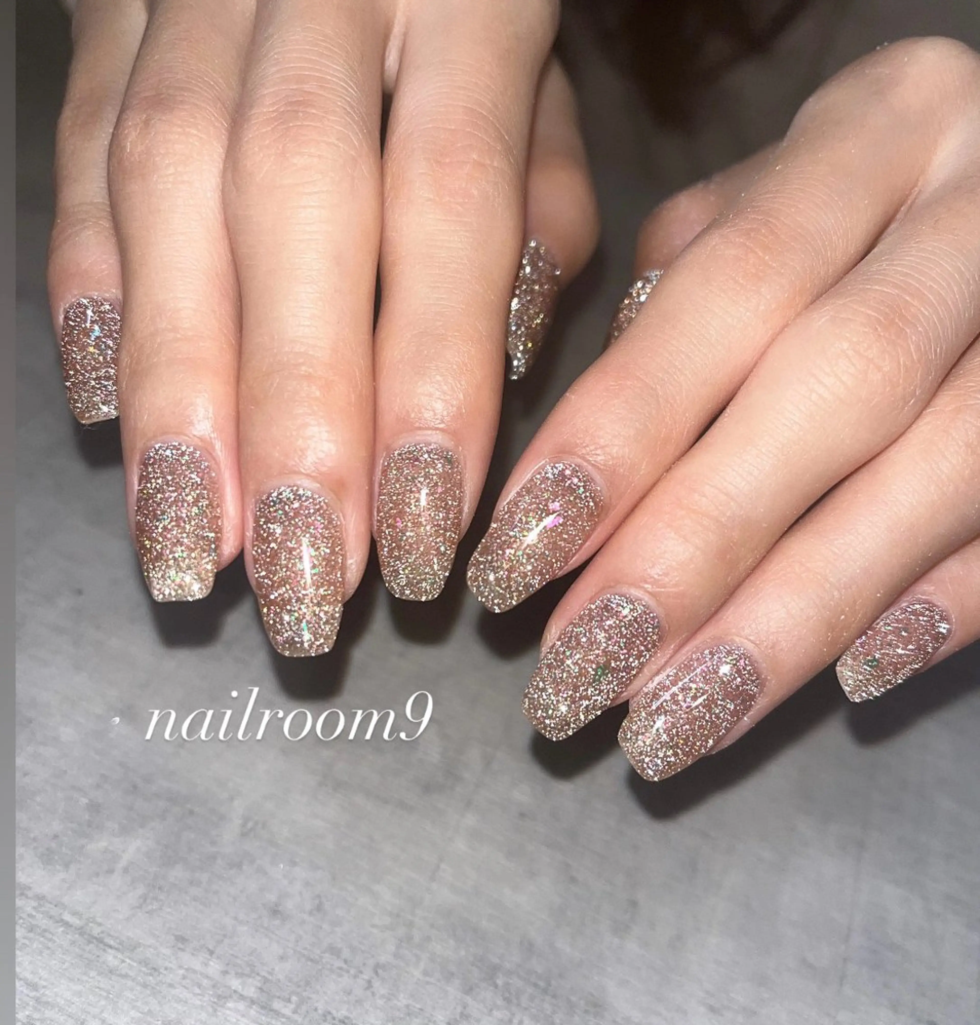 ネイル フラッシュネイル ハンドネイル nail room9 ☺︎のネイルデザイン