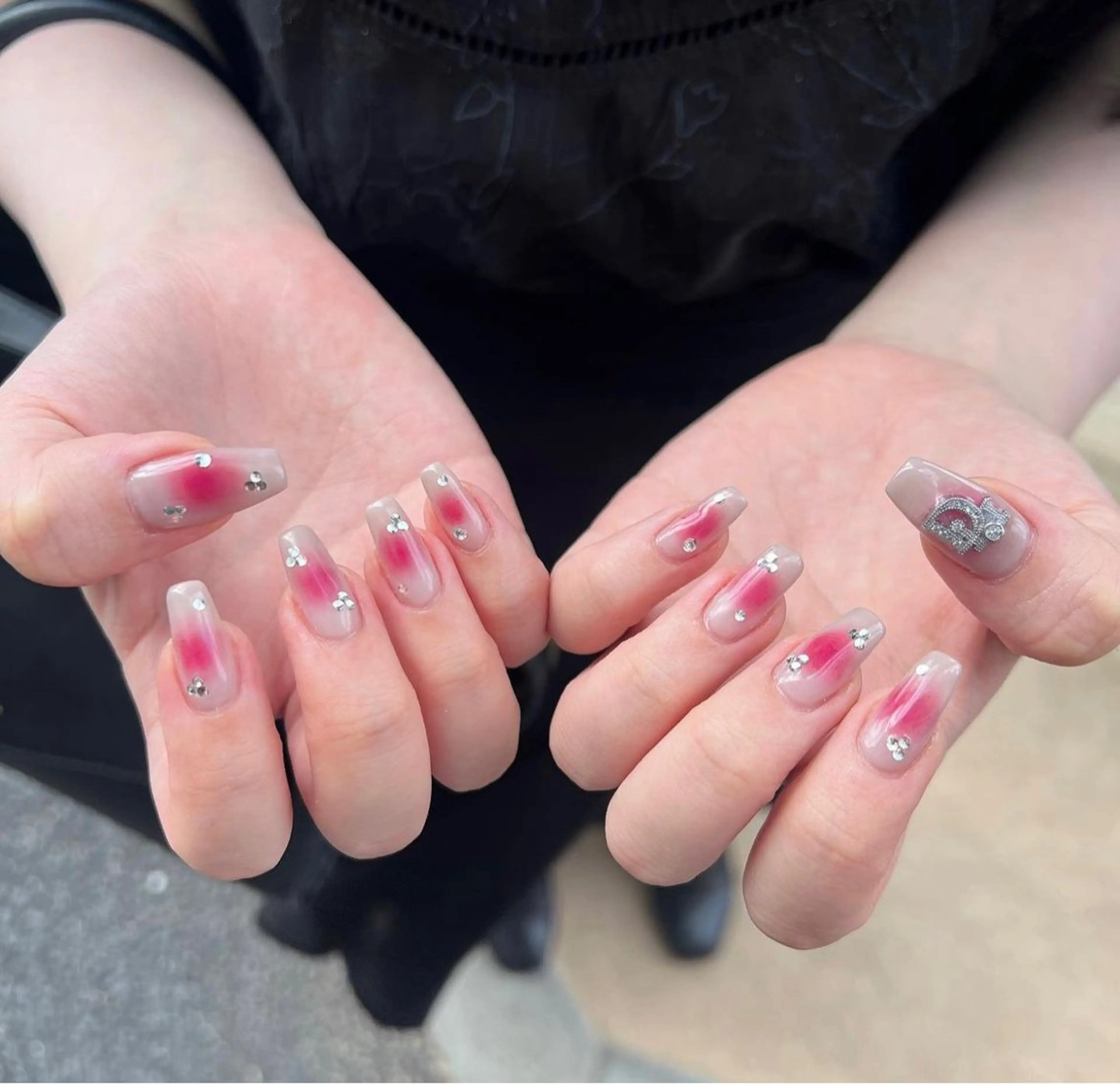 ネイル オーロラネイル チークネイル フレンチネイル ジェルネイル 持ち込み LeaLea nails.のネイルデザイン