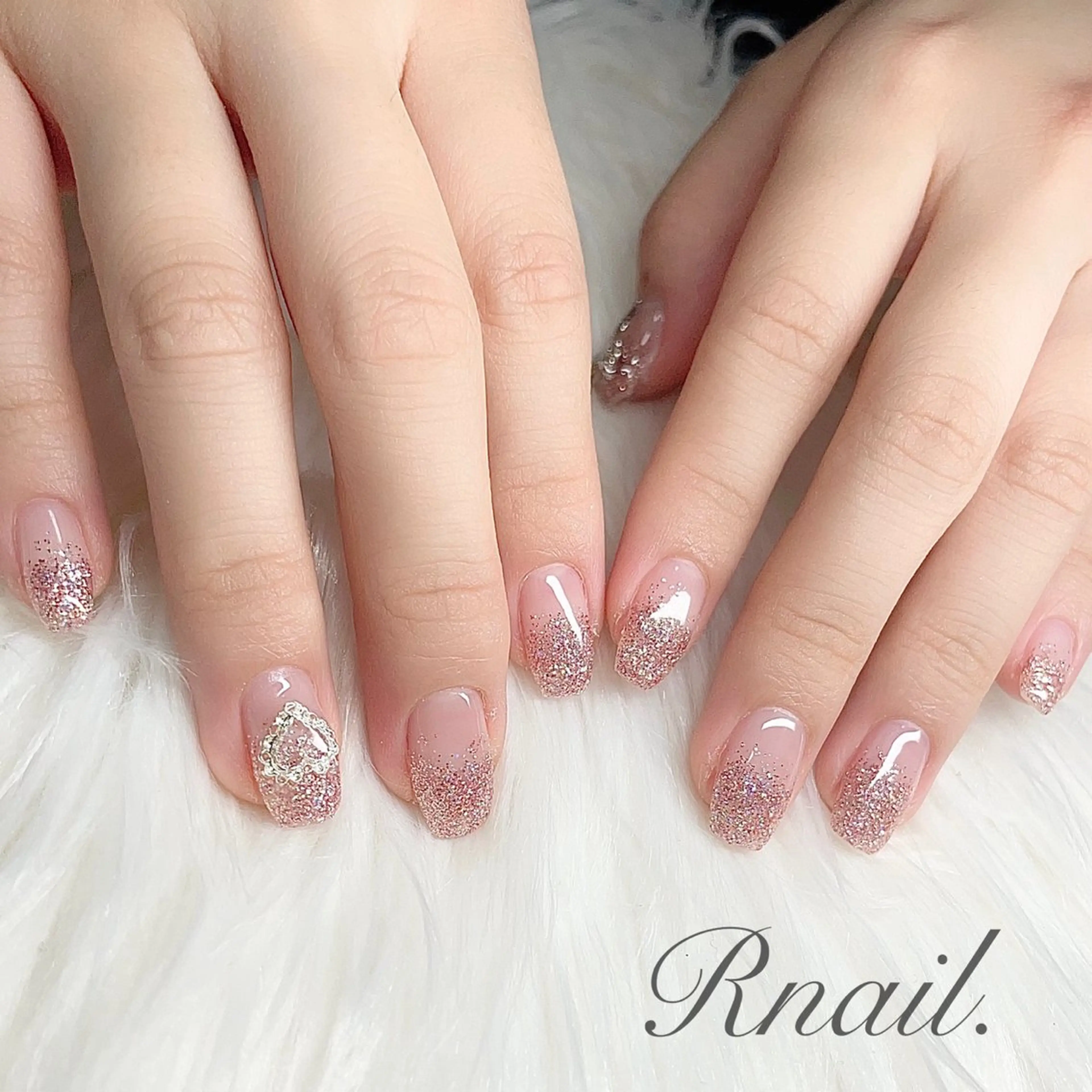 ネイル R nail.のネイルデザイン