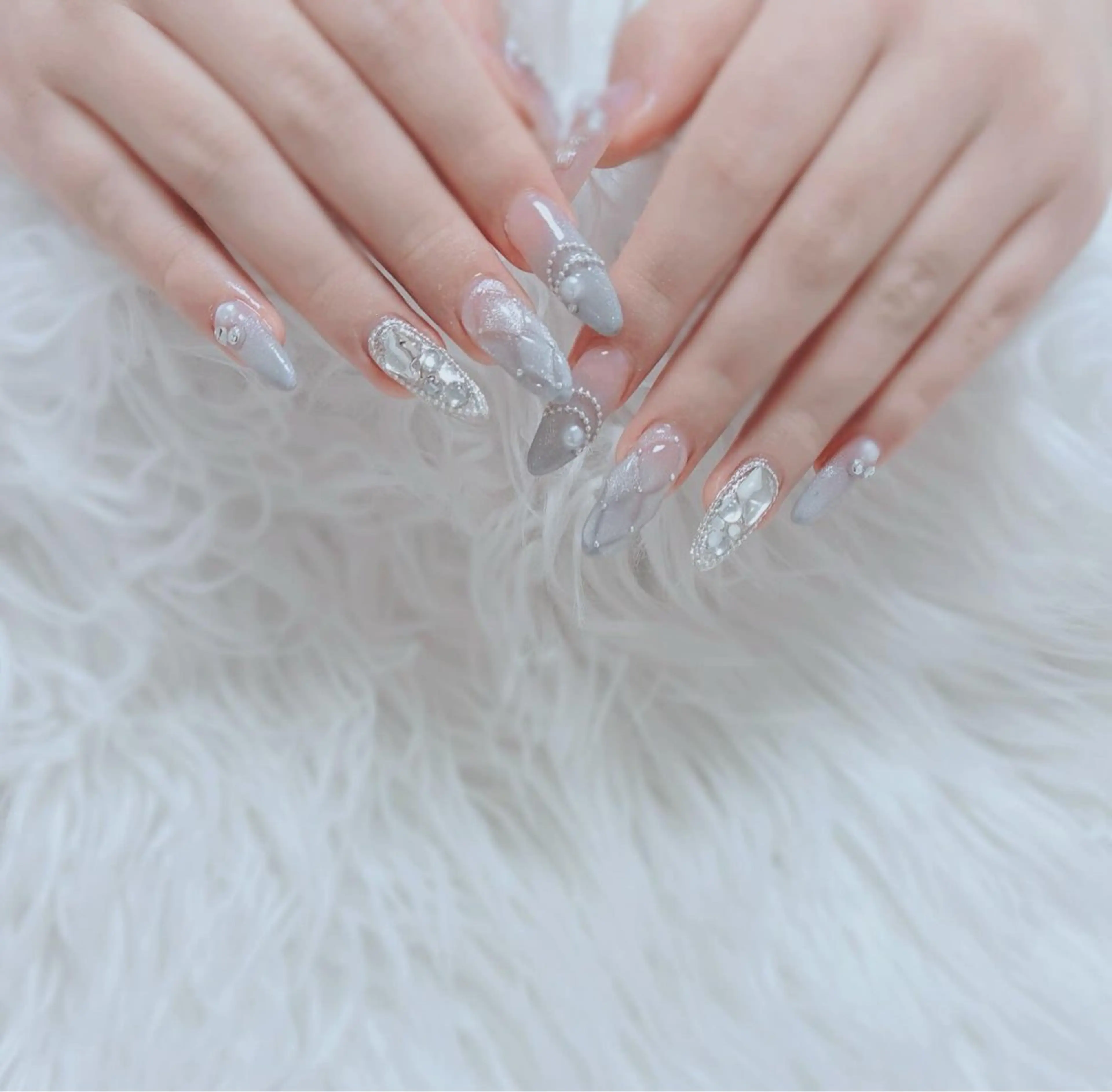 ネイル ESPOIR Ｎのネイルデザイン