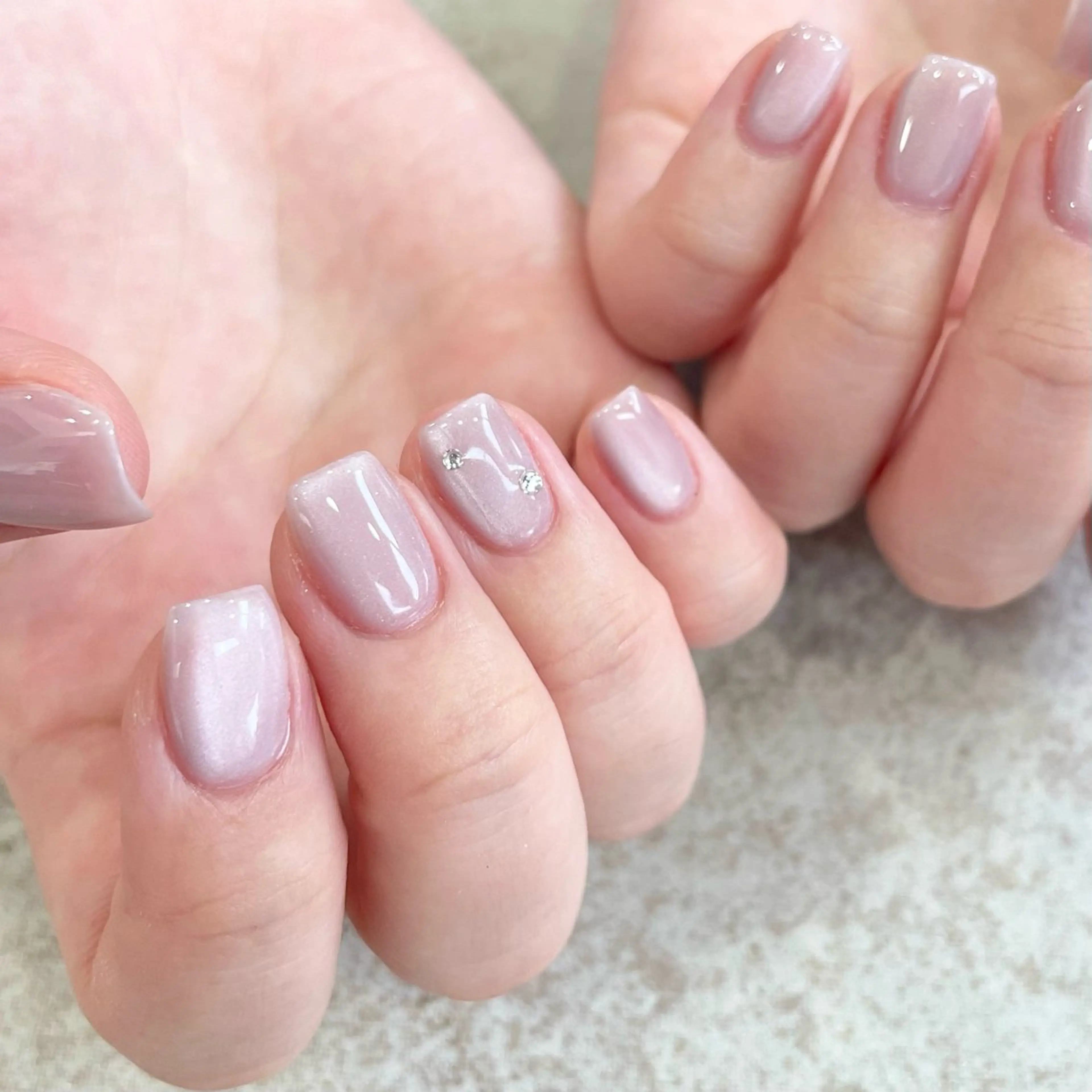 ネイル ブルー 氷ネイル・うるうるネイル マグネットネイル ピンク amity personal nail salon所属・amity 🌿madokaのネイルデザイン