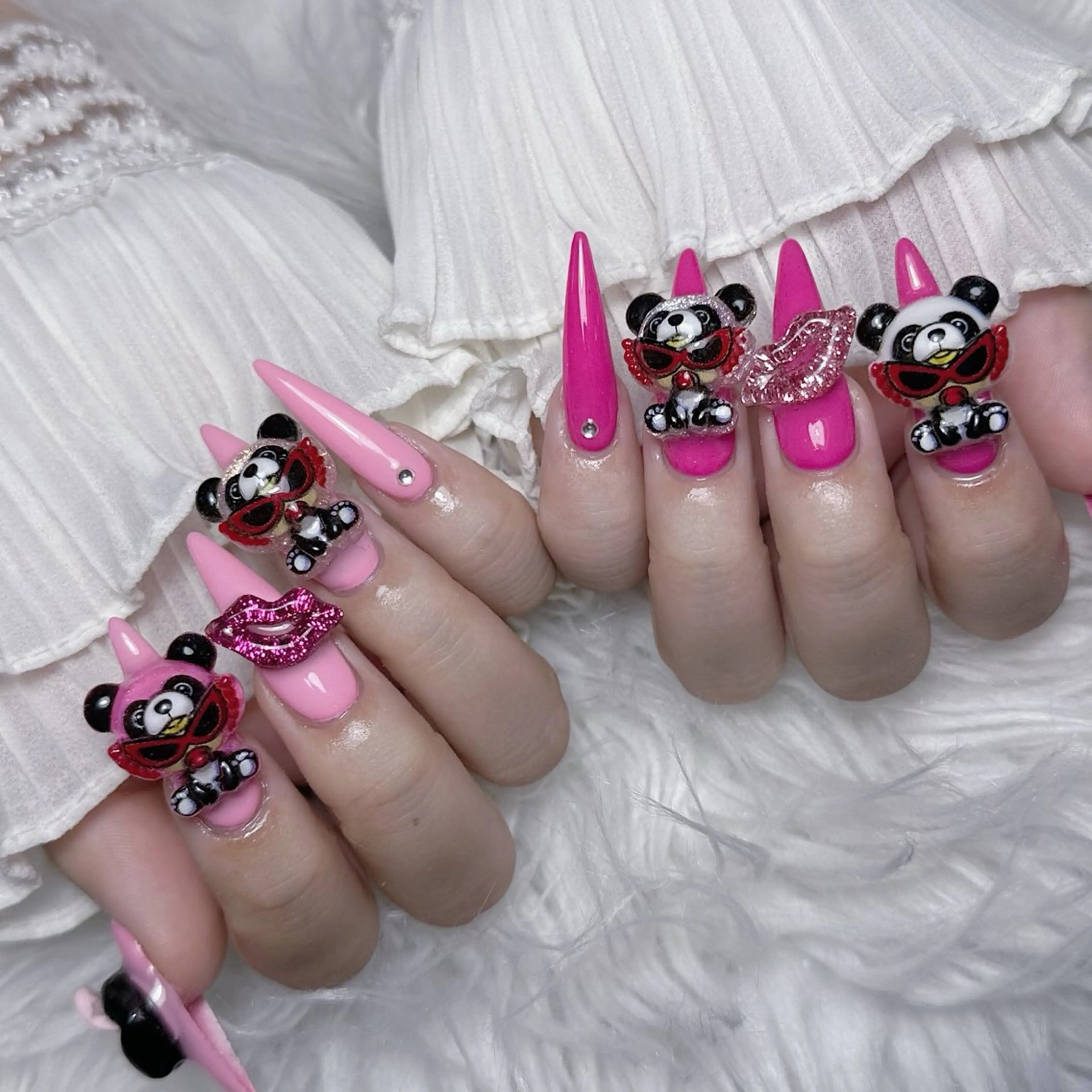 ネイル 持ち込み ハンドネイル Yun nail Jihoのネイルデザイン