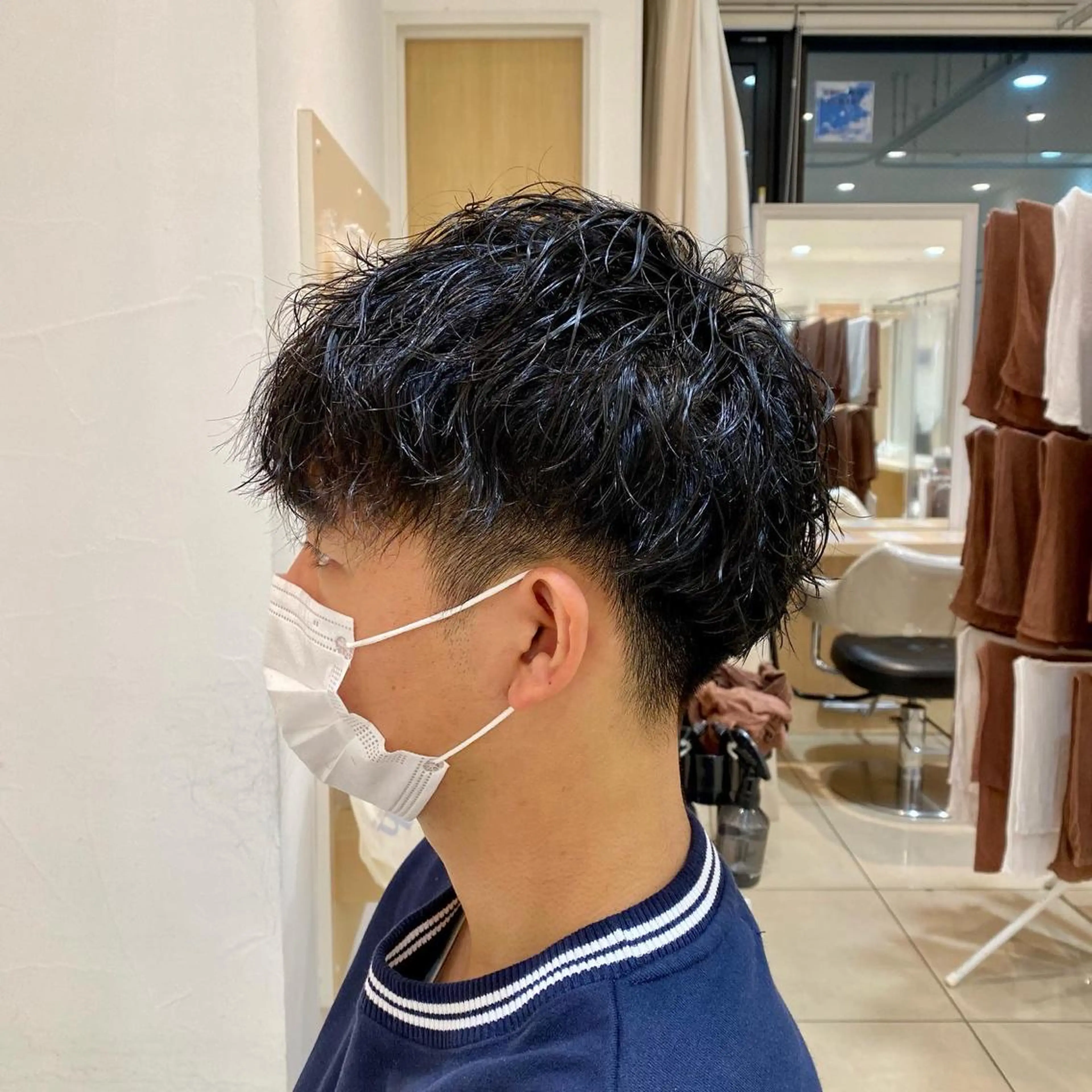 ショート パーマ メンズ カット パーマ メンズ特化型美容師 栗山勇人のヘアスタイル
