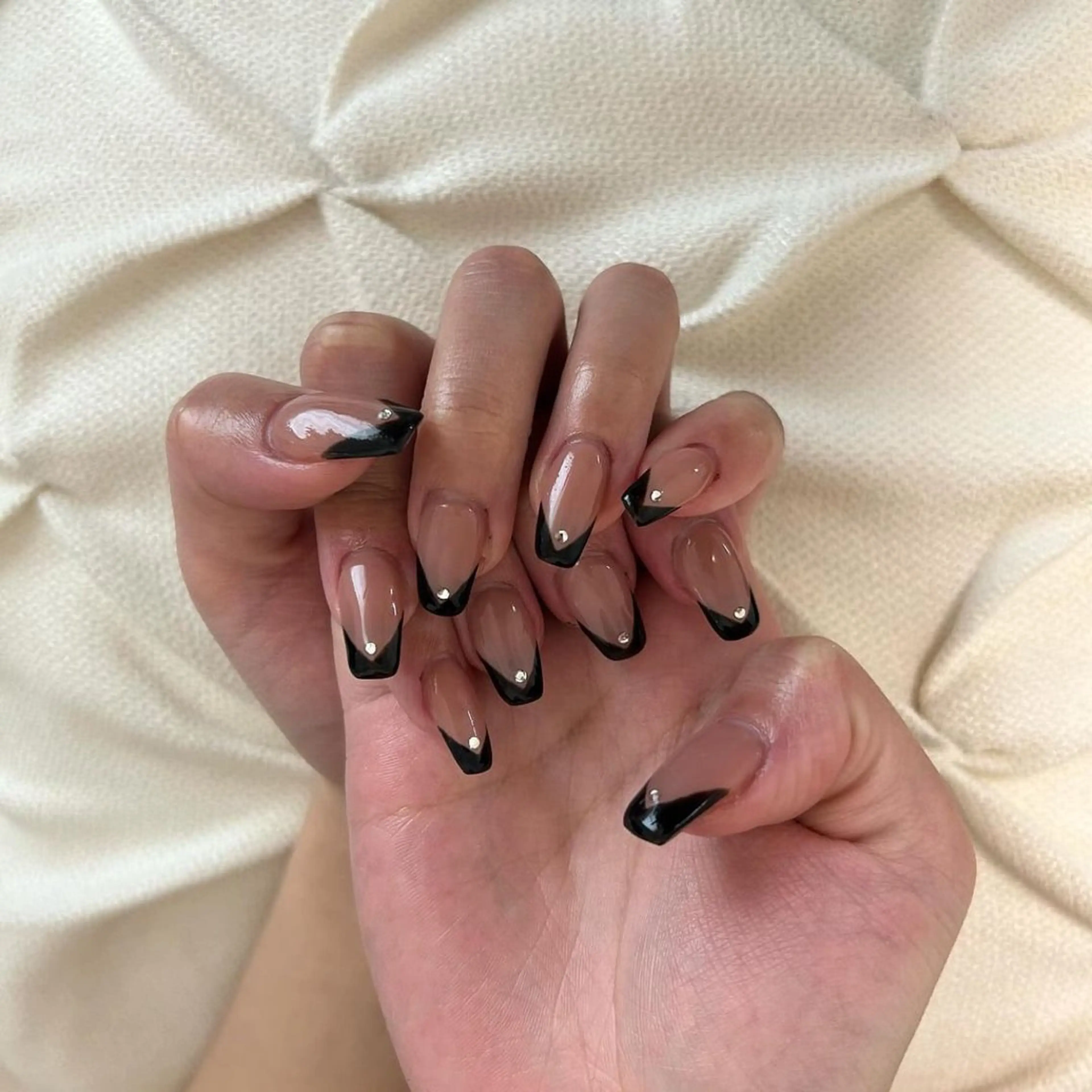 ネイル ハンドネイル nail.salon .Reversalのネイルデザイン