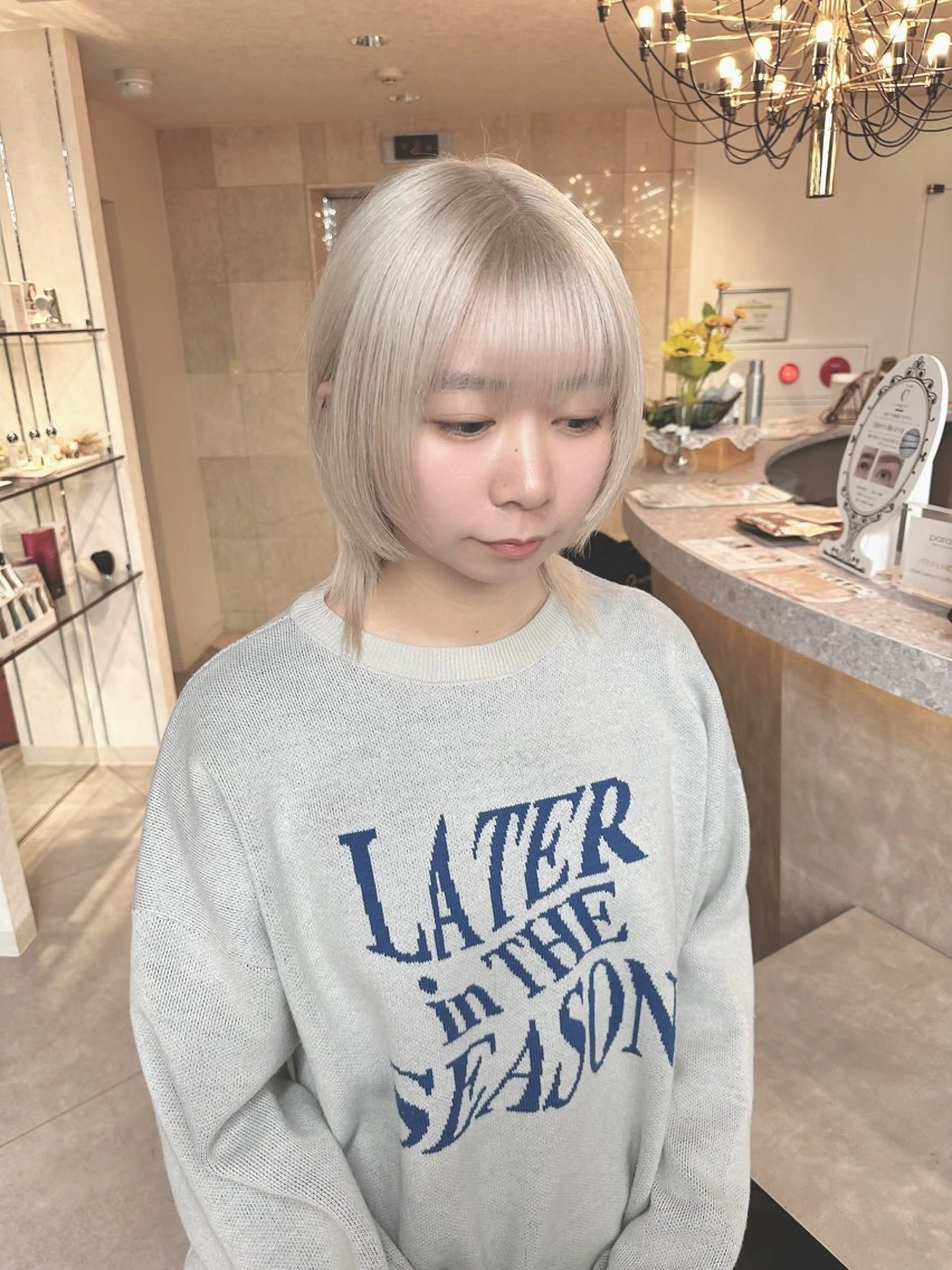 ショート カラー ウルフとハイトーン みっちー✂️のヘアスタイル