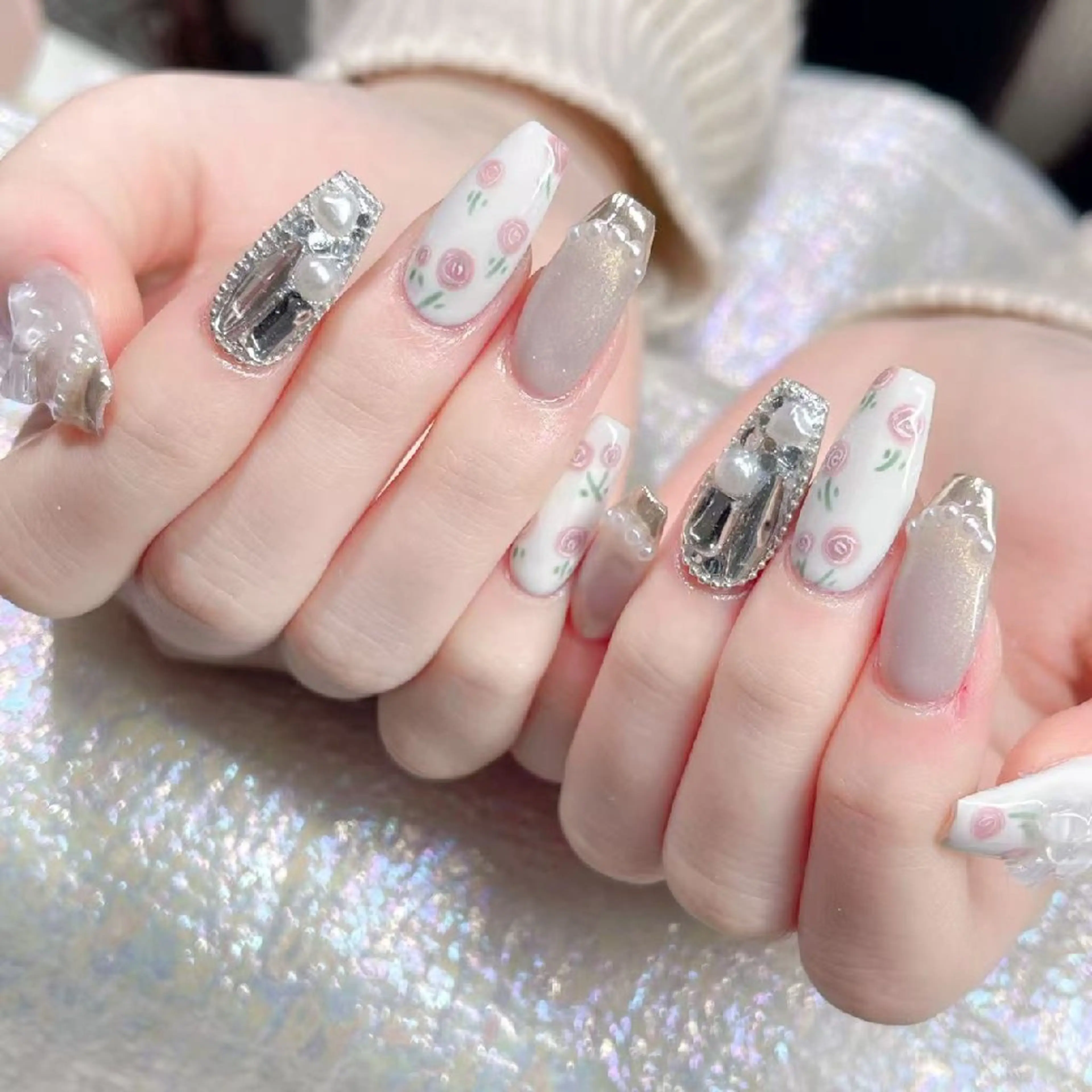 ネイル ハンドネイル Queens みなみのネイルデザイン
