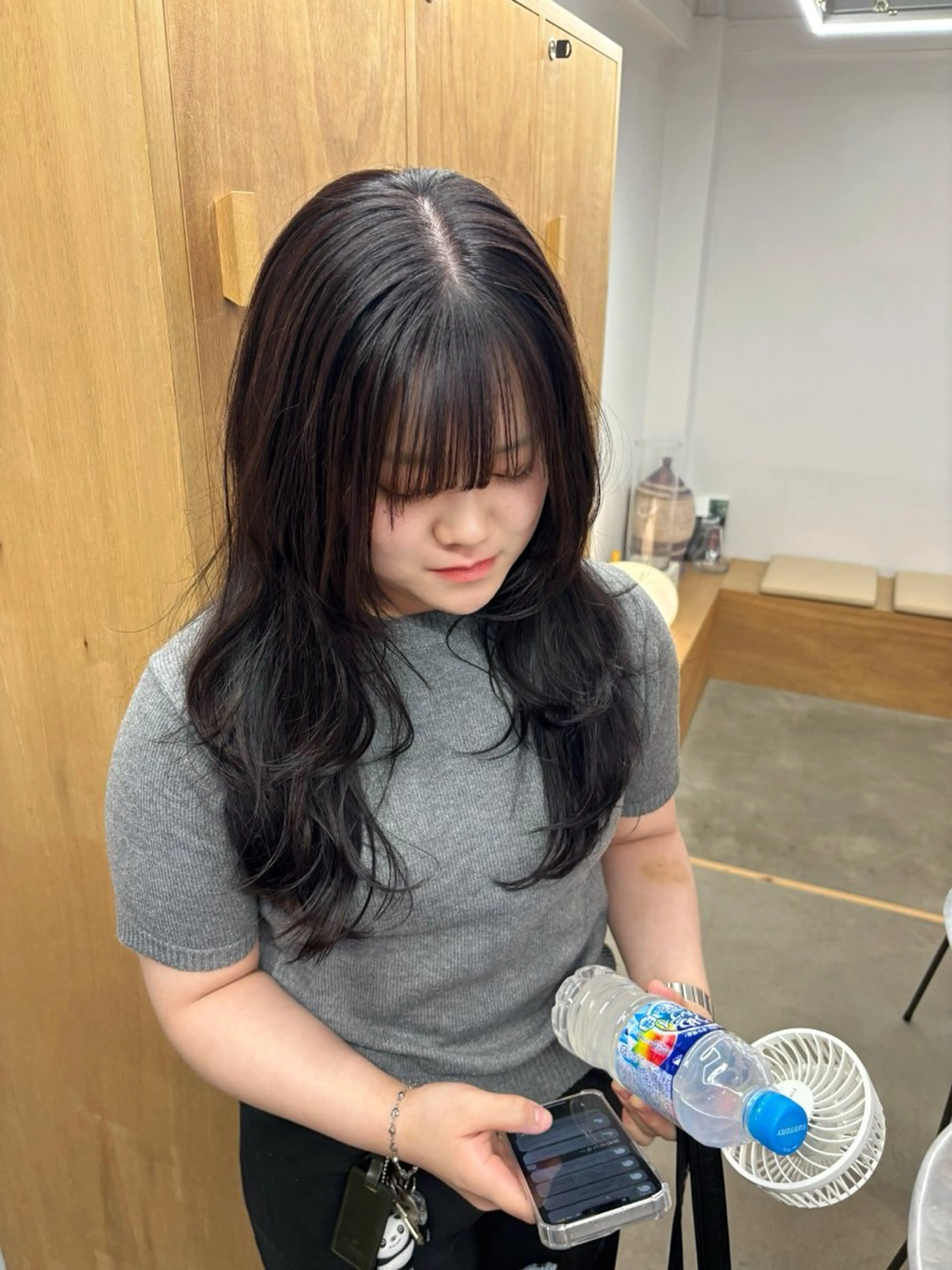 カラー 安藤 ましろのヘアスタイル