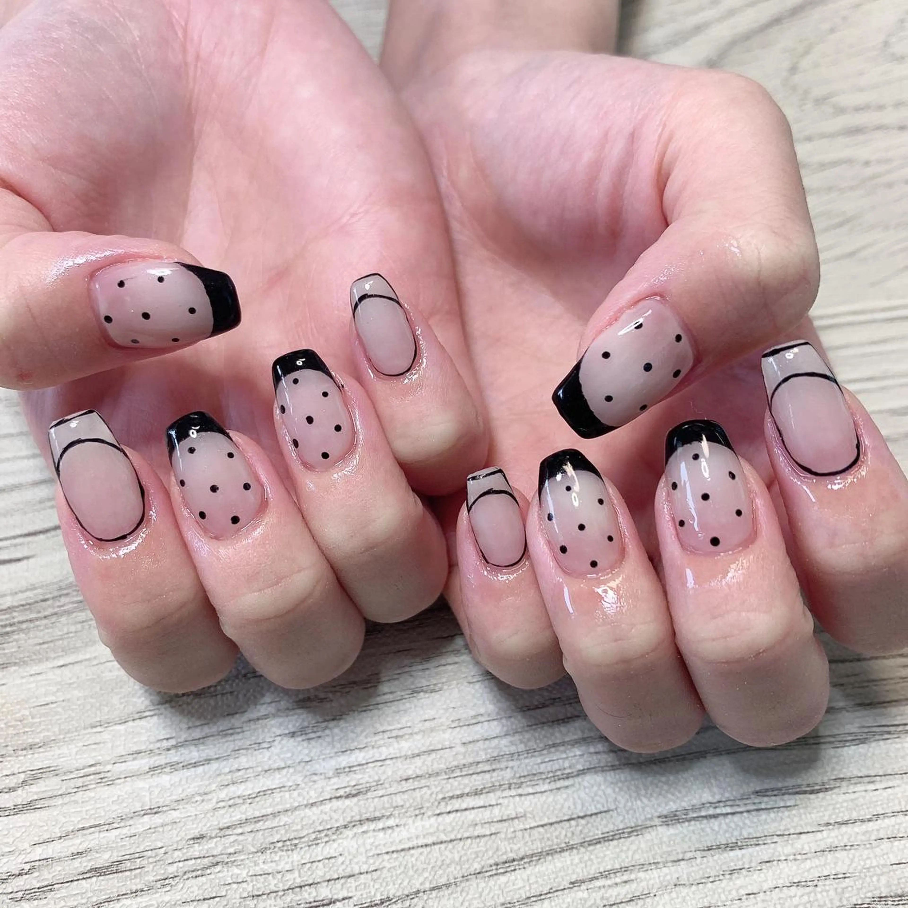 ネイル ハンドネイル フットネイル Adite nailのネイルデザイン