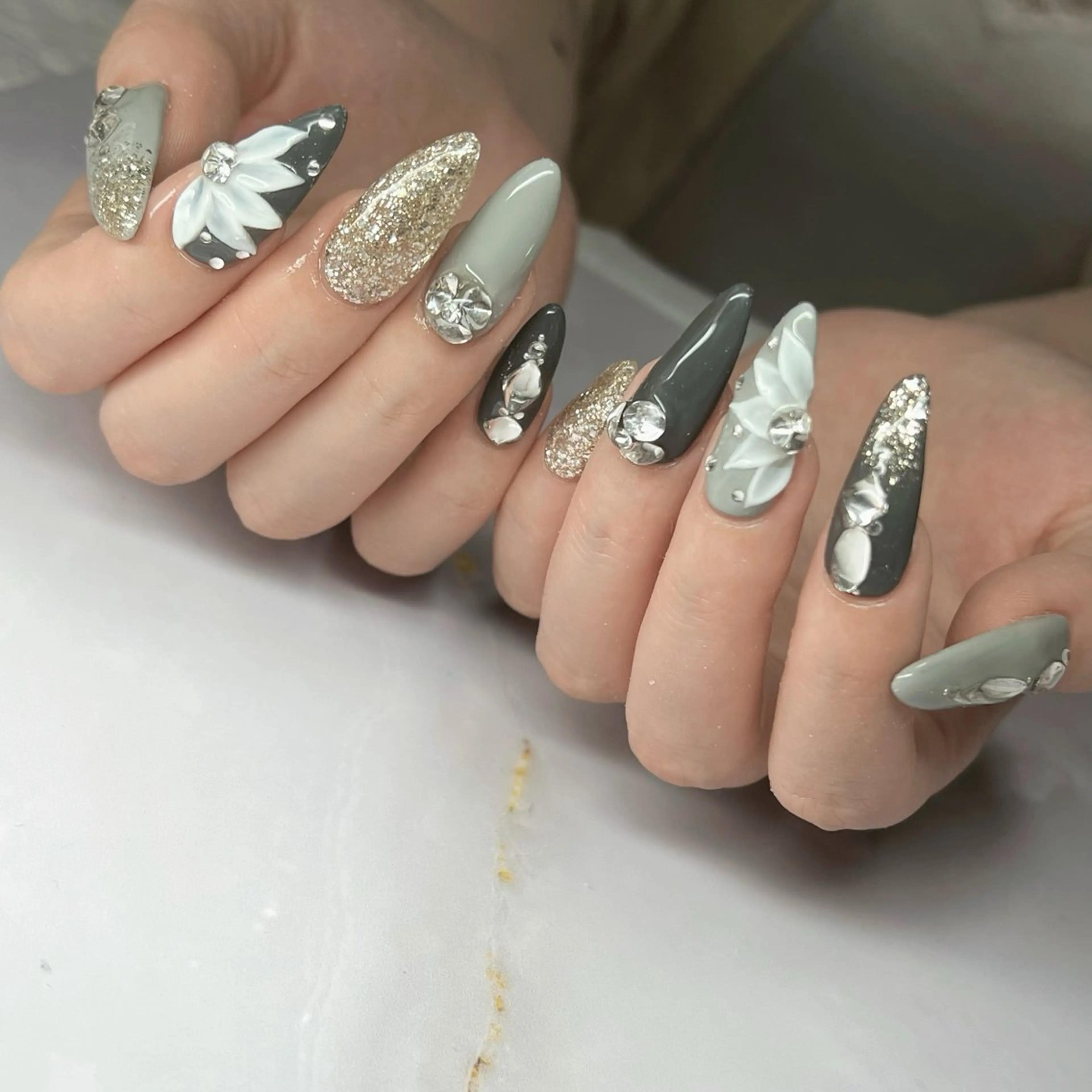 ネイル Dia Nail AKIのネイルデザイン