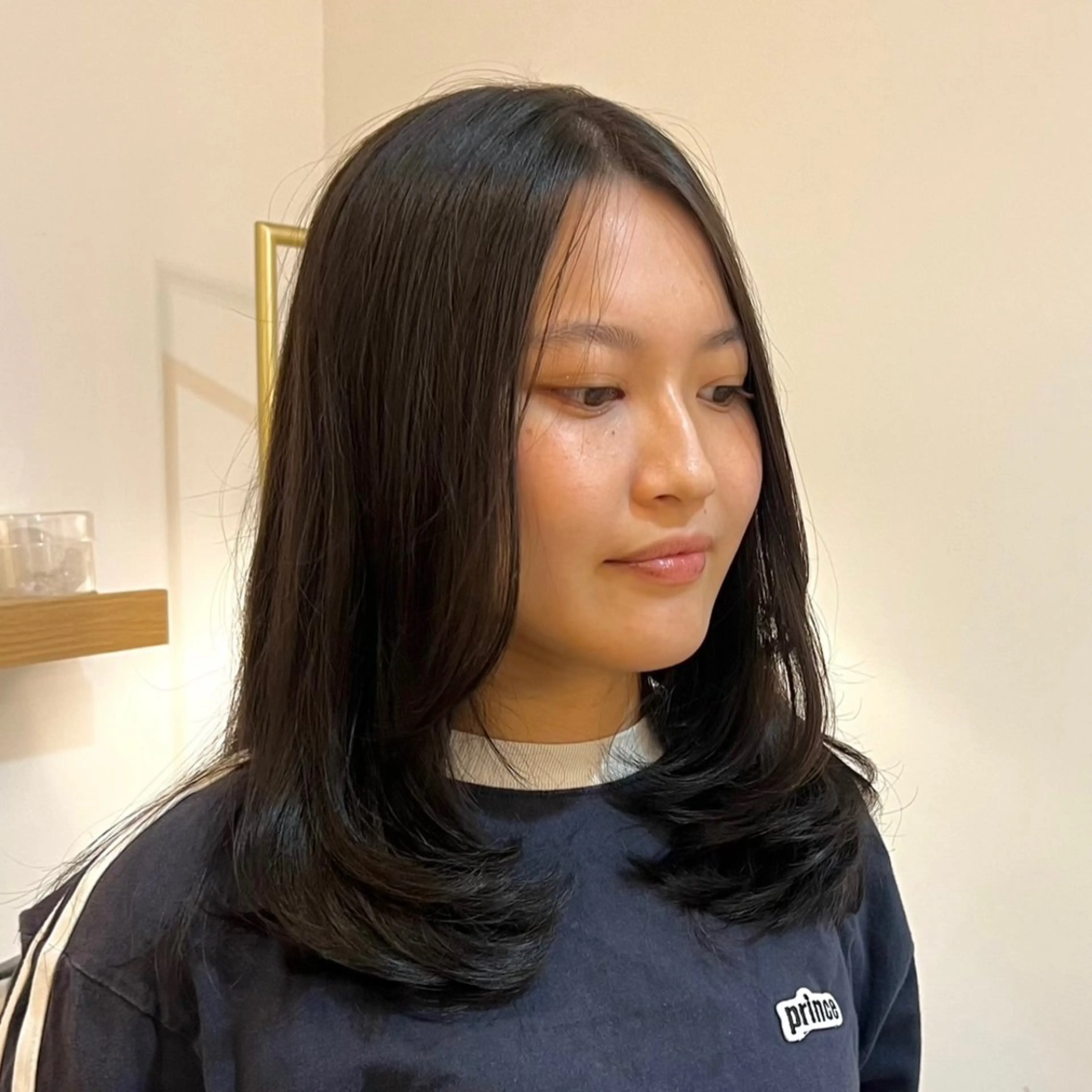 セミロング カラー ベージュカラー ブリーチ 透明感カラー ダブルカラー グレージュ ヘアカラー 透明感カラー /ヒグチアオイのヘアスタイル