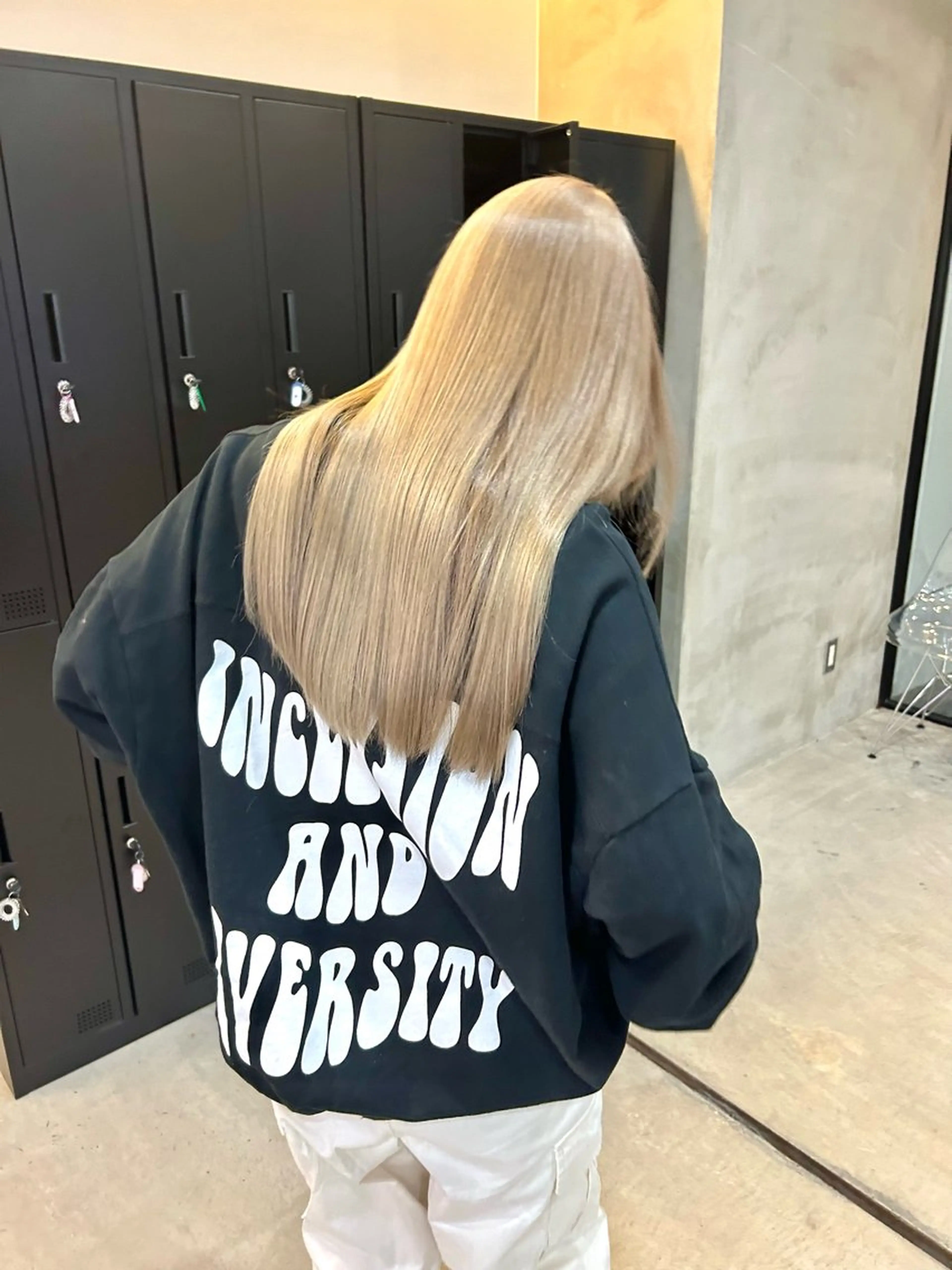 セミロング カラー ヘアカラー トリートメント mood tatemachiのヘアスタイル