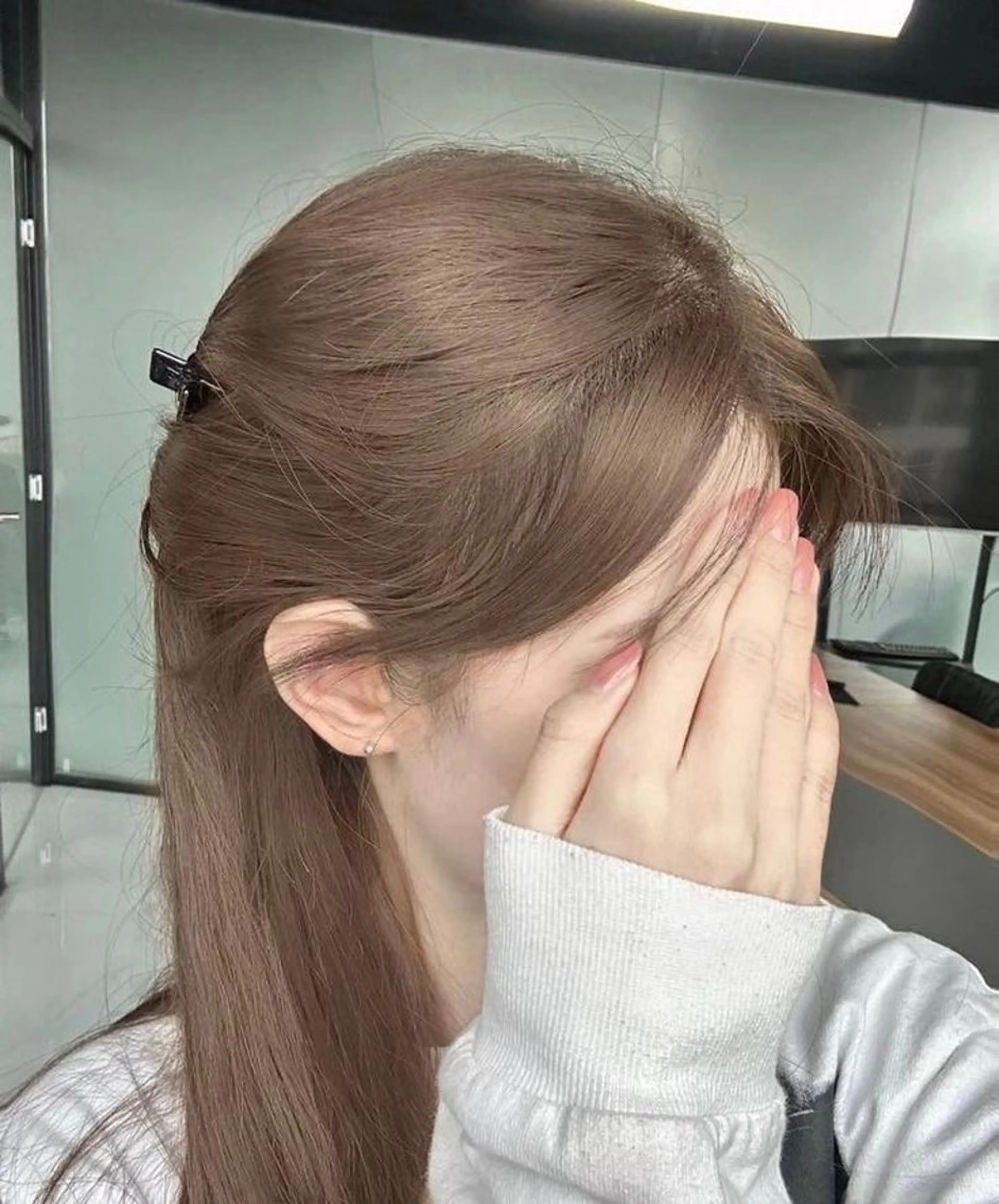 ミディアム カラー ベージュカラー ミルクティーベージュ 韓国風ヘア ブリーチなし/透明感 /ショート/大世のヘアスタイル