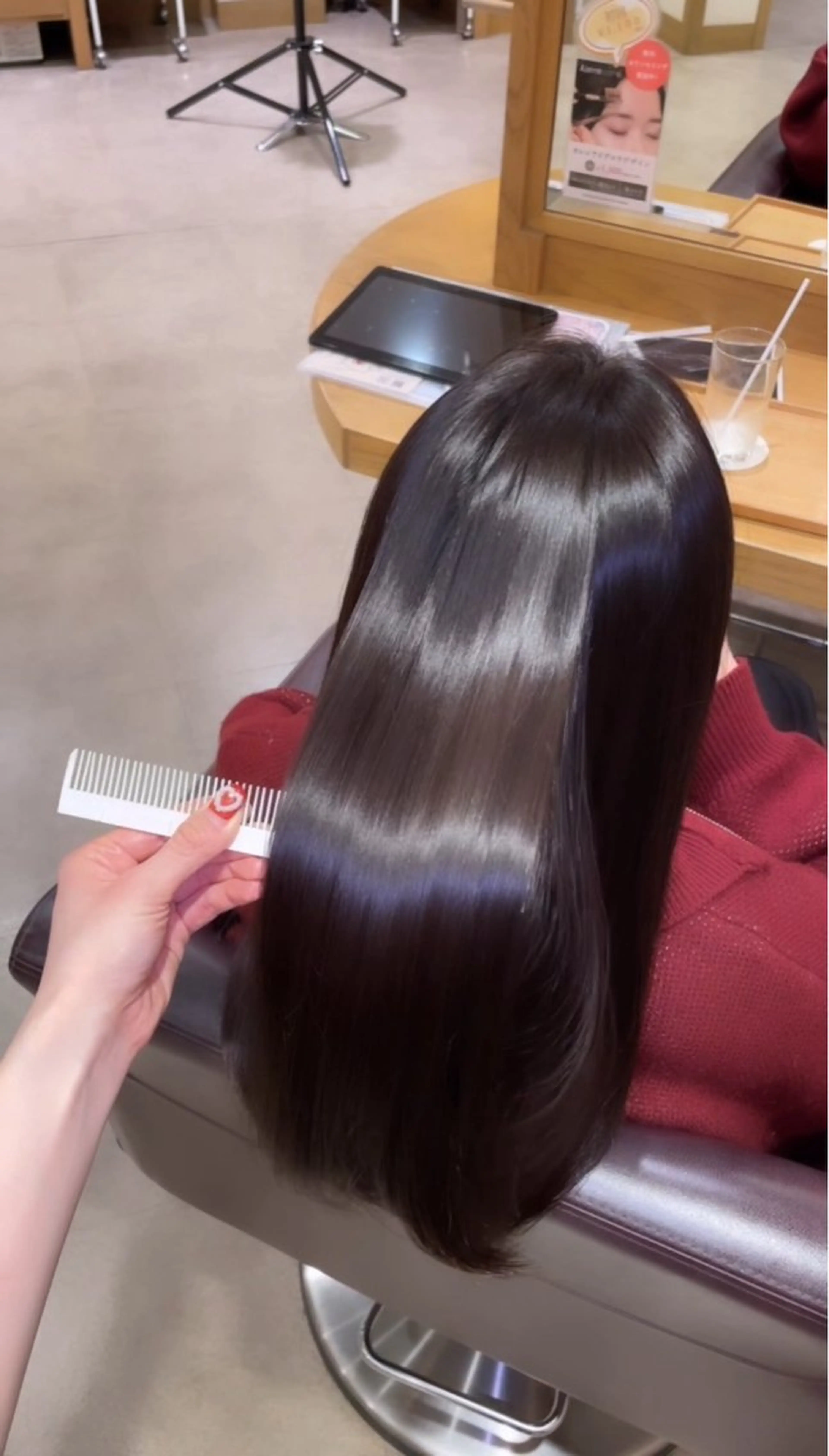 セミロング KIOX所属・小森 有紗のヘアスタイル