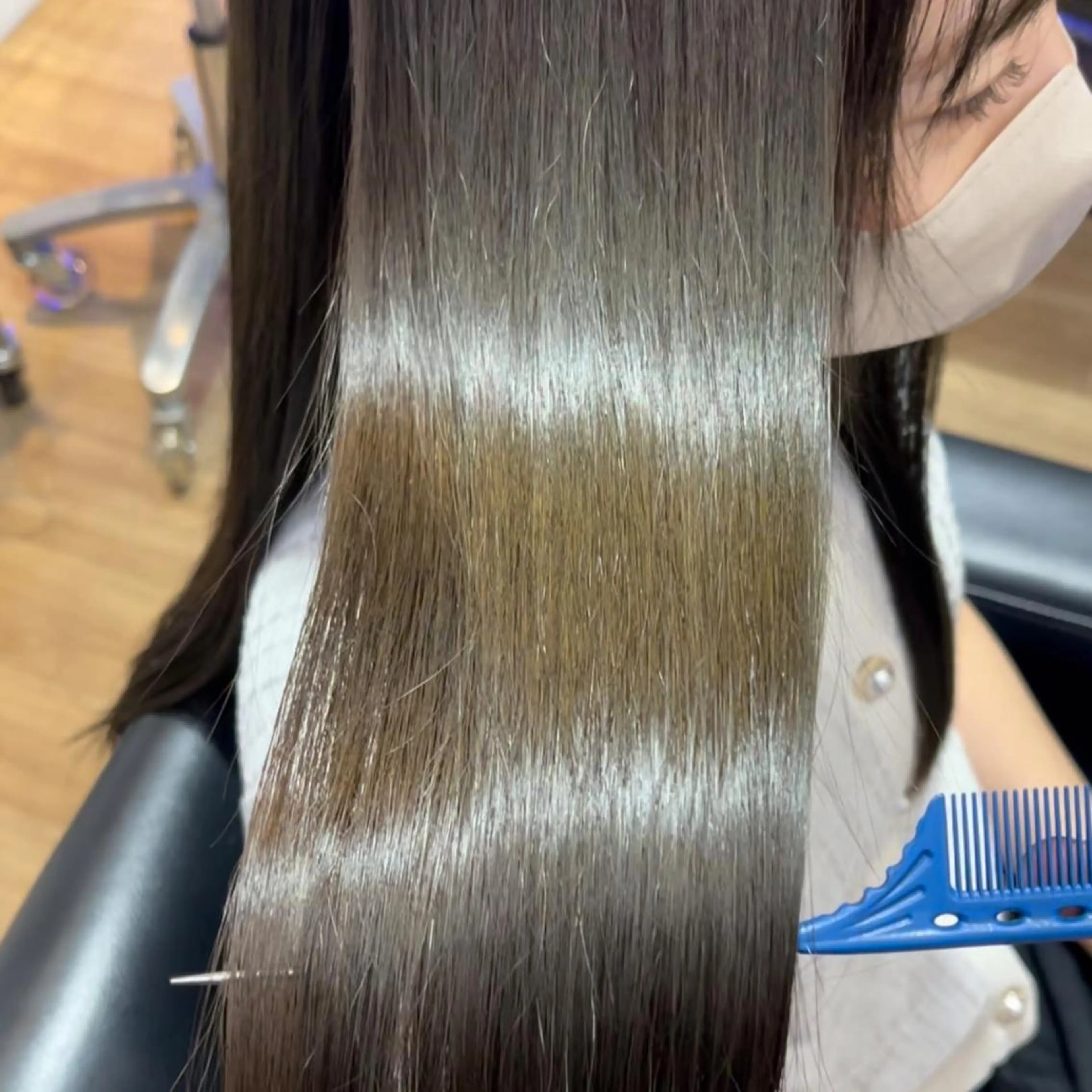 ロング カラー パーマ ヘアアレンジ メンズ アイブロウ オリーブカラー 眉カラー ヘアカラー トリートメント ヘアセット 提案型カウンセリング が大好評✨鈴木瑛也のヘアスタイル