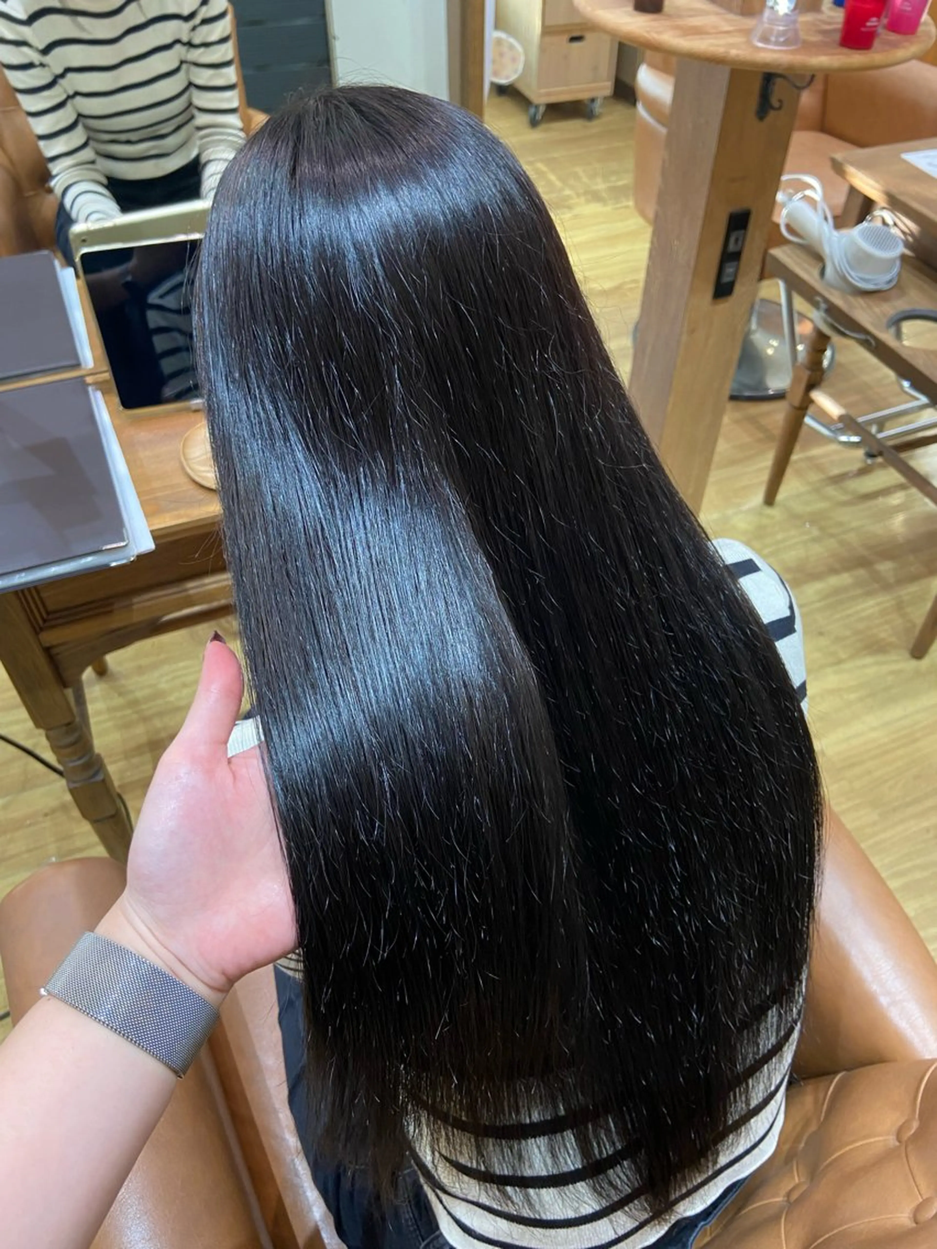 ロング ヘアカラー トリートメント ヘッドスパ BALANCE  bell所属・小田部 愛のヘアスタイル