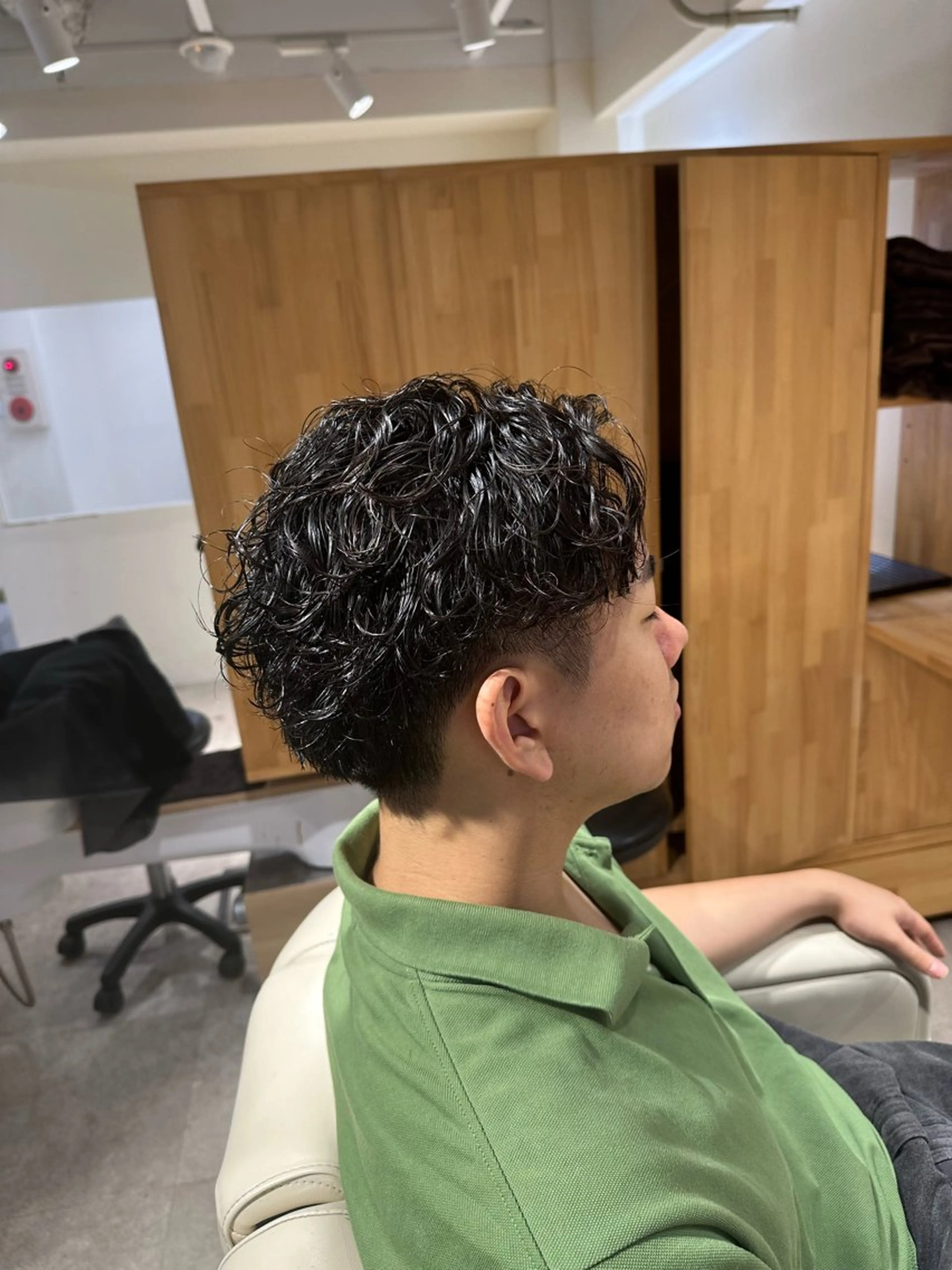 メンズ PinoA所属・髪質改善＆メンズ パーマ ひぐちのヘアスタイル