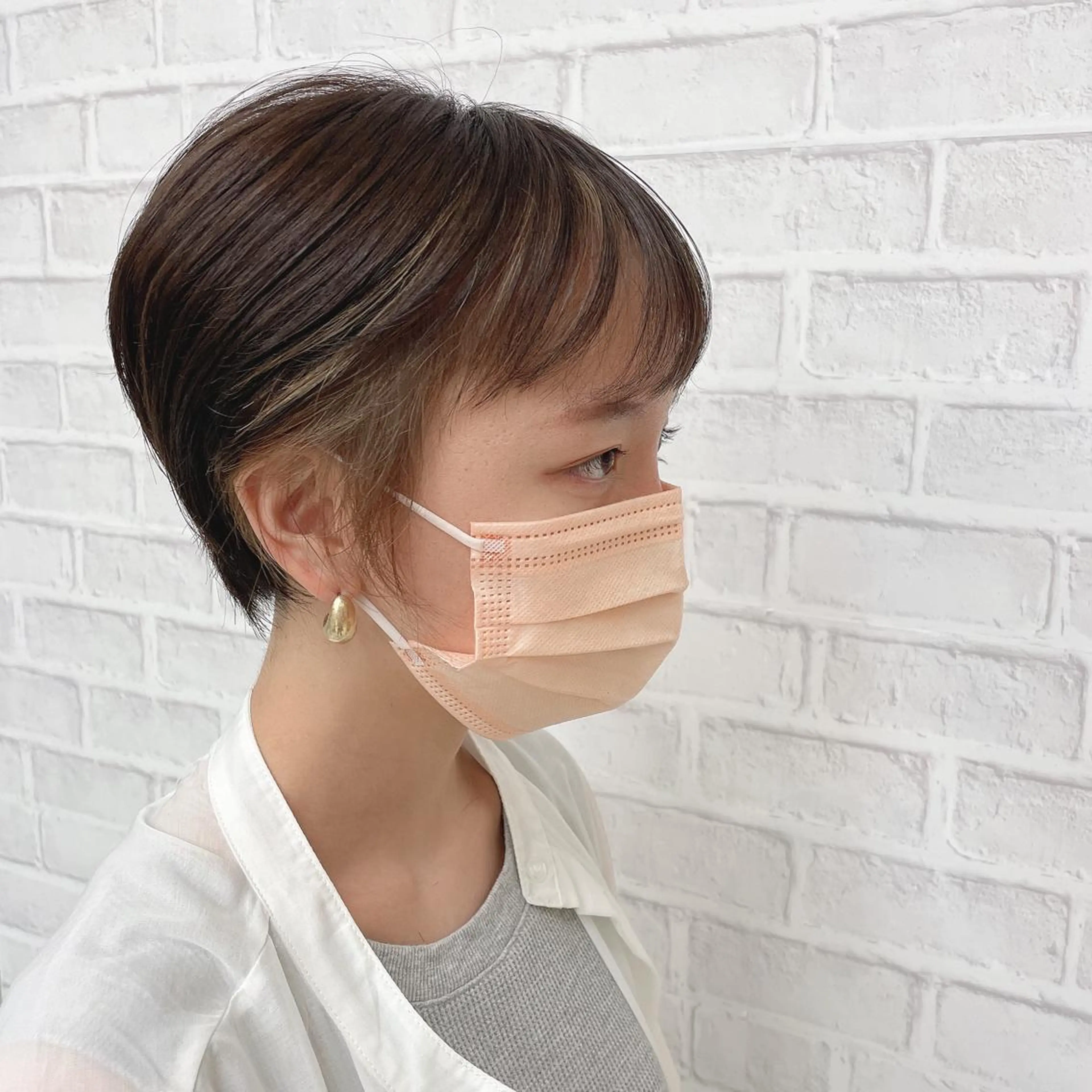 ショート カラー インナーカラー ショートヘア カット ヘアーメイクWiLL 西宮店所属・川上 紗也加のヘアスタイル