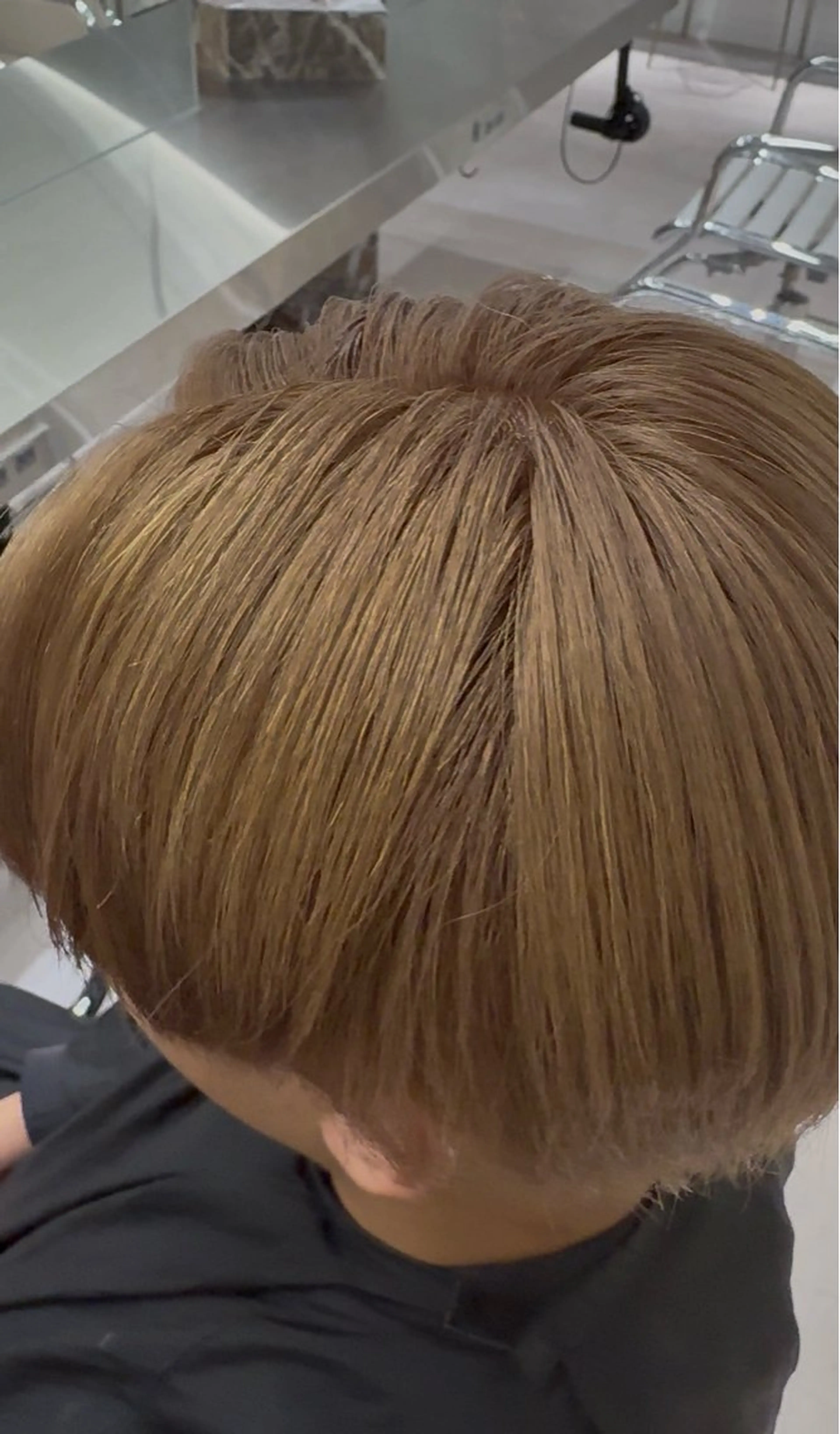 ショート カラー メンズ メンズブリーチ ブリーチ 【MEN'S HAIR U】 渋谷 メンズサロン所属・金田 颯太のヘアスタイル