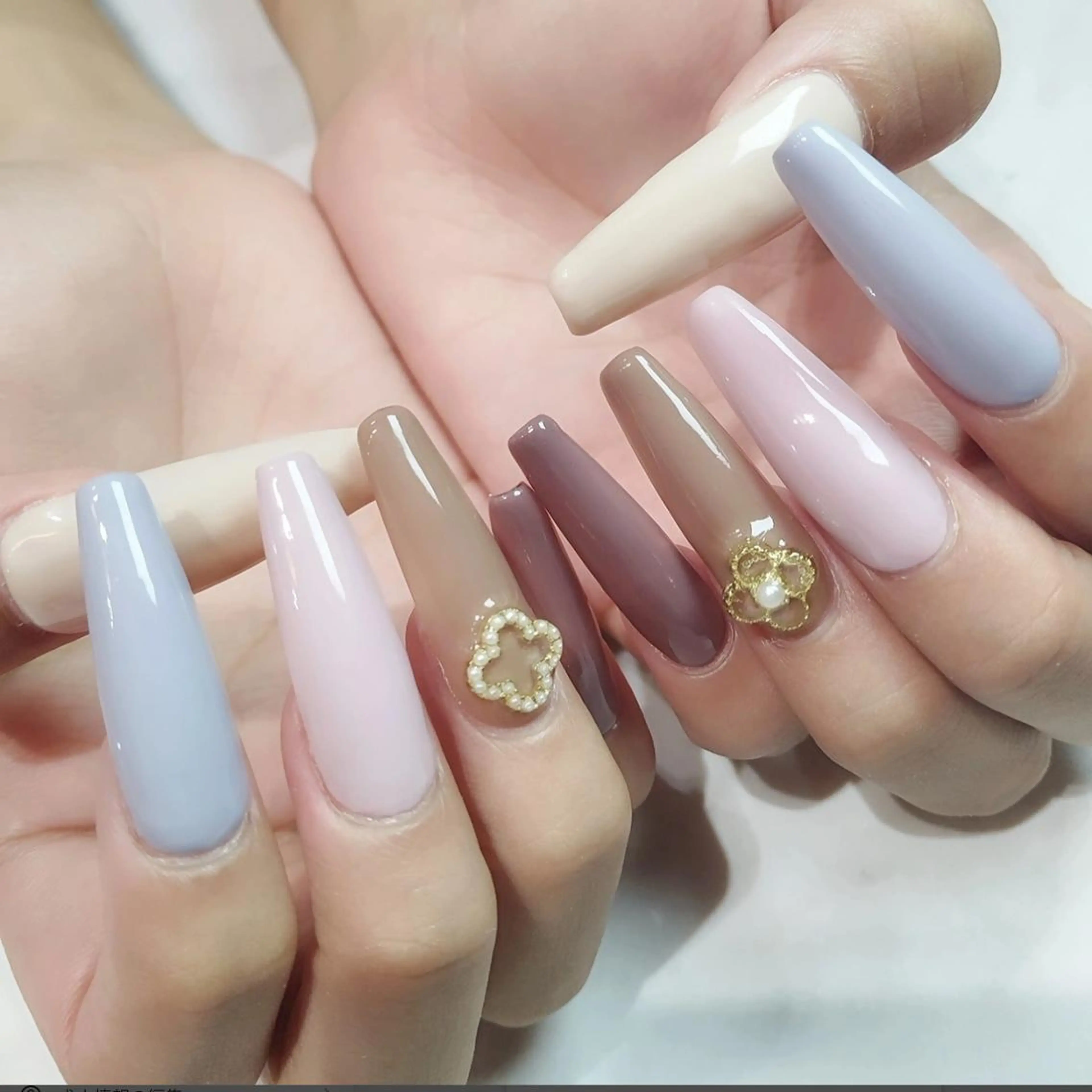 ネイル あ きのネイルデザイン