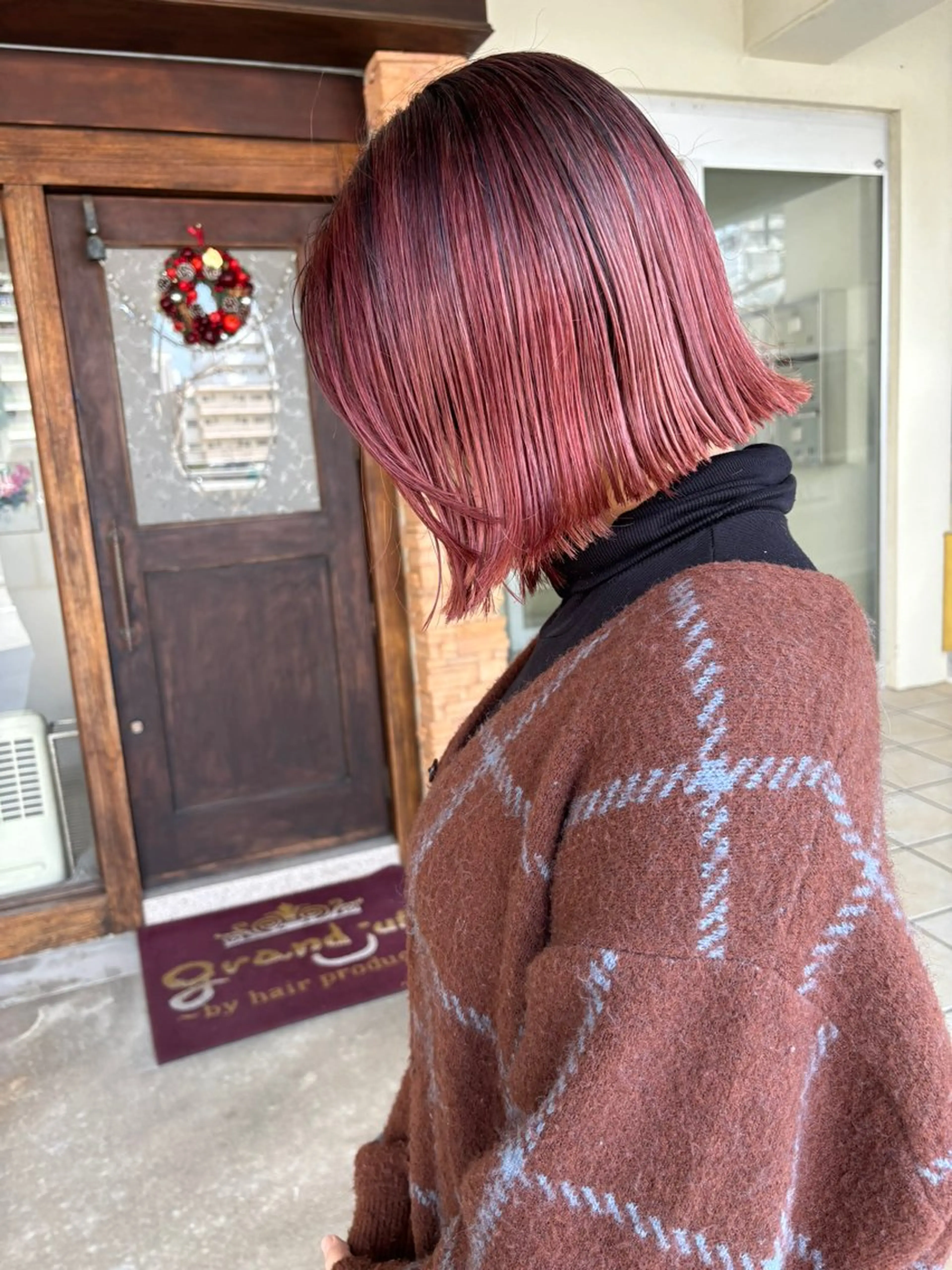 ショート カラー イルミナカラー カット ヘアカラー grand juteのヘアスタイル